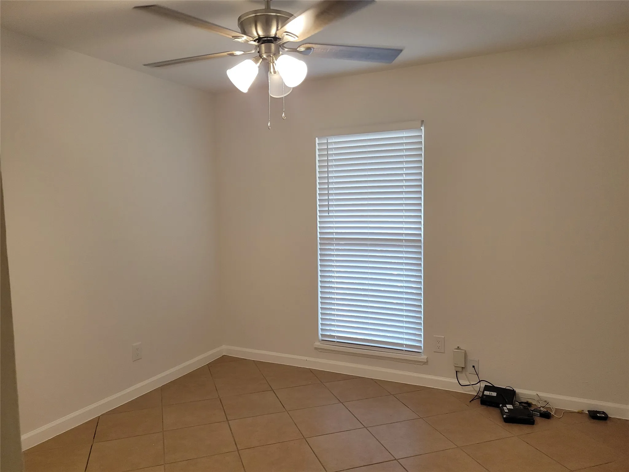 Single Family Residence For Rent in Collin County , 6520 Chinaberry Trail, Plano, Texas 75023, 3 Bedroom, 2 Bathroom, 2 Garage spaces, 1,930 Sqft, built in 1978, mls#21403762, Real Estate Agent in Plano, Homes For Rent in Collin county, Homes For Rent in Plano, Realtor in Plano Texas, Real Estate Brokerage Independent Realty Texas, Luminita Cordes Realtor