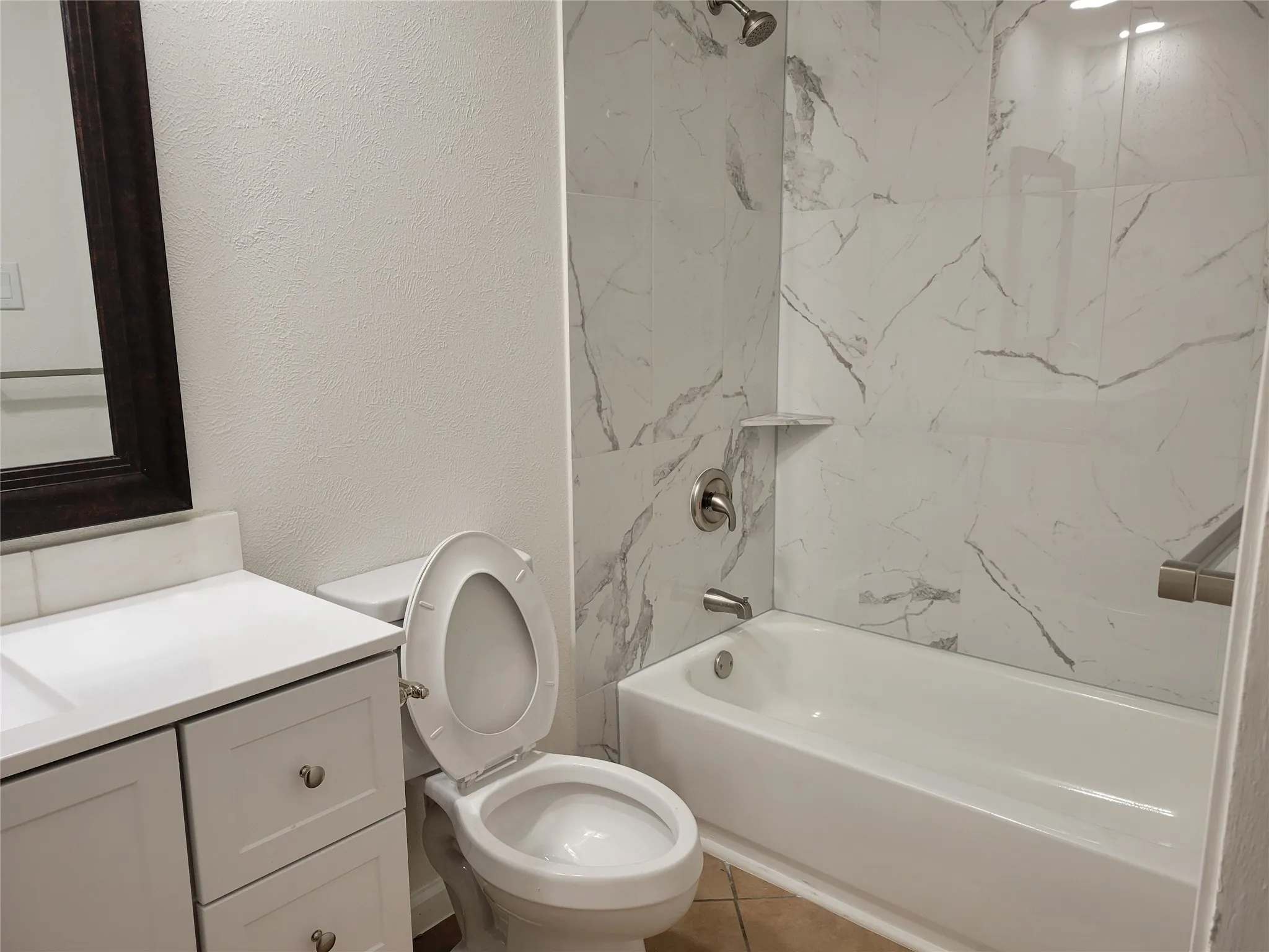 Single Family Residence For Rent in Collin County , 6520 Chinaberry Trail, Plano, Texas 75023, 3 Bedroom, 2 Bathroom, 2 Garage spaces, 1,930 Sqft, built in 1978, mls#21403762, Real Estate Agent in Plano, Homes For Rent in Collin county, Homes For Rent in Plano, Realtor in Plano Texas, Real Estate Brokerage Independent Realty Texas, Luminita Cordes Realtor