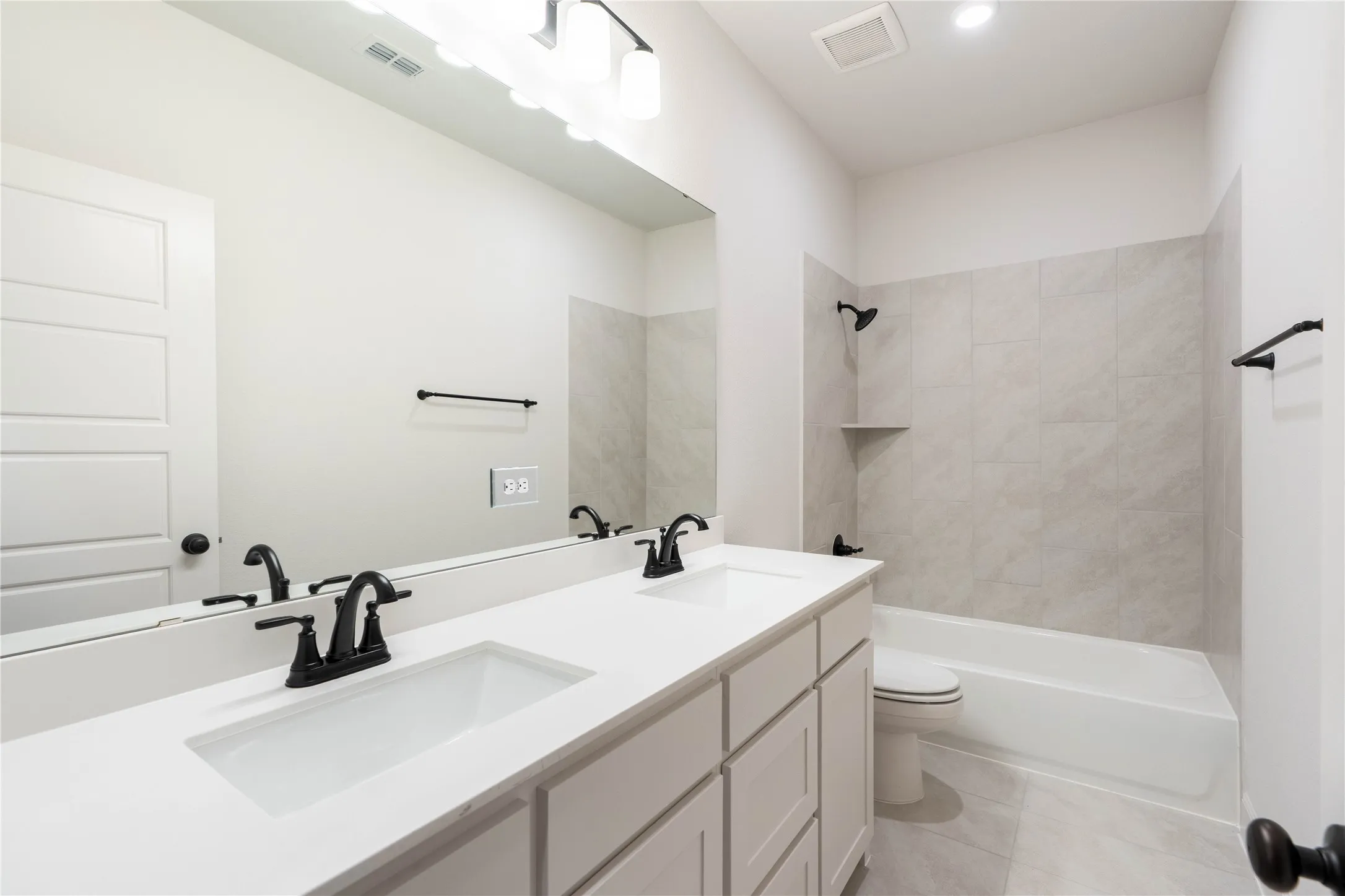 Single Family Residence For Rent in Rockwall County , 2519 Auburn Street, Fate, Texas 75087, 4 Bedroom, 3 Bathroom, 2 Garage spaces, 2,619 Sqft, built in 2025, mls#21403737, Real Estate Agent in Fate, Homes For Rent in Rockwall county, Homes For Rent in Fate, Realtor in Fate Texas, Real Estate Brokerage Independent Realty Texas, Luminita Cordes Realtor