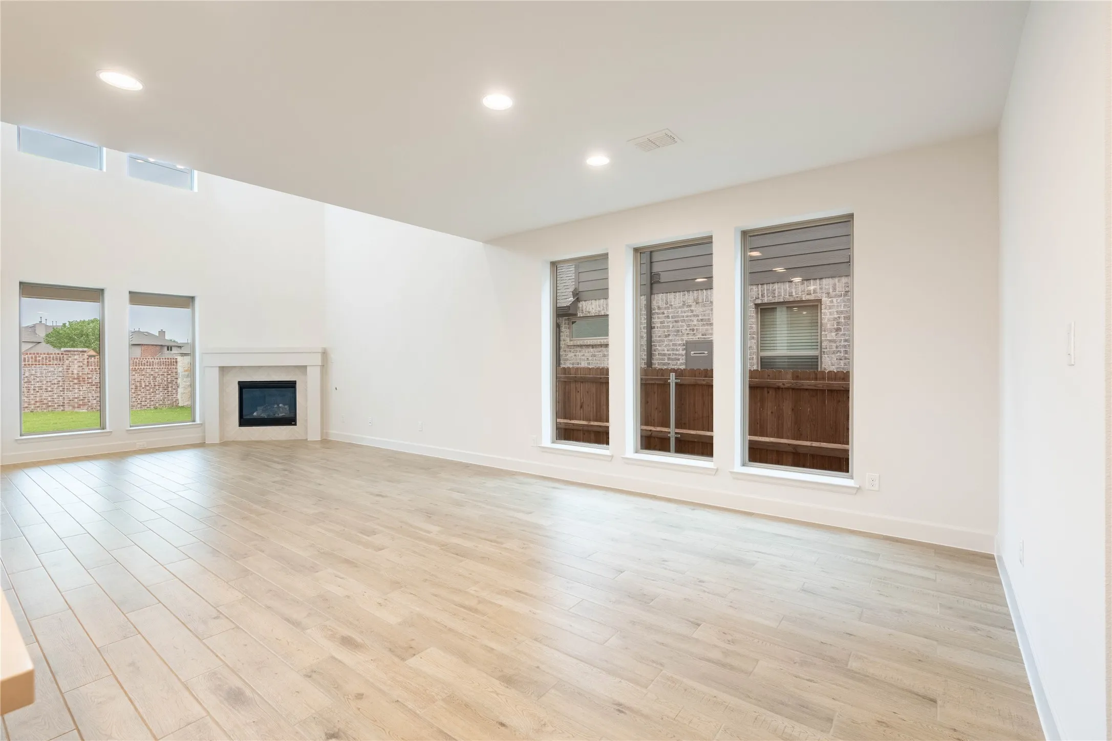 Single Family Residence For Rent in Rockwall County , 2519 Auburn Street, Fate, Texas 75087, 4 Bedroom, 3 Bathroom, 2 Garage spaces, 2,619 Sqft, built in 2025, mls#21403737, Real Estate Agent in Fate, Homes For Rent in Rockwall county, Homes For Rent in Fate, Realtor in Fate Texas, Real Estate Brokerage Independent Realty Texas, Luminita Cordes Realtor