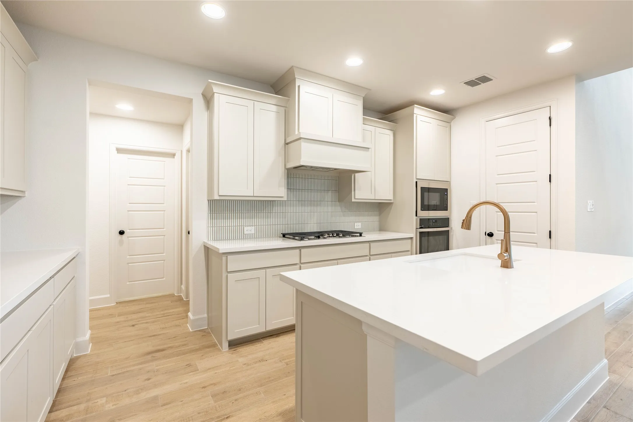 Single Family Residence For Rent in Rockwall County , 2519 Auburn Street, Fate, Texas 75087, 4 Bedroom, 3 Bathroom, 2 Garage spaces, 2,619 Sqft, built in 2025, mls#21403737, Real Estate Agent in Fate, Homes For Rent in Rockwall county, Homes For Rent in Fate, Realtor in Fate Texas, Real Estate Brokerage Independent Realty Texas, Luminita Cordes Realtor