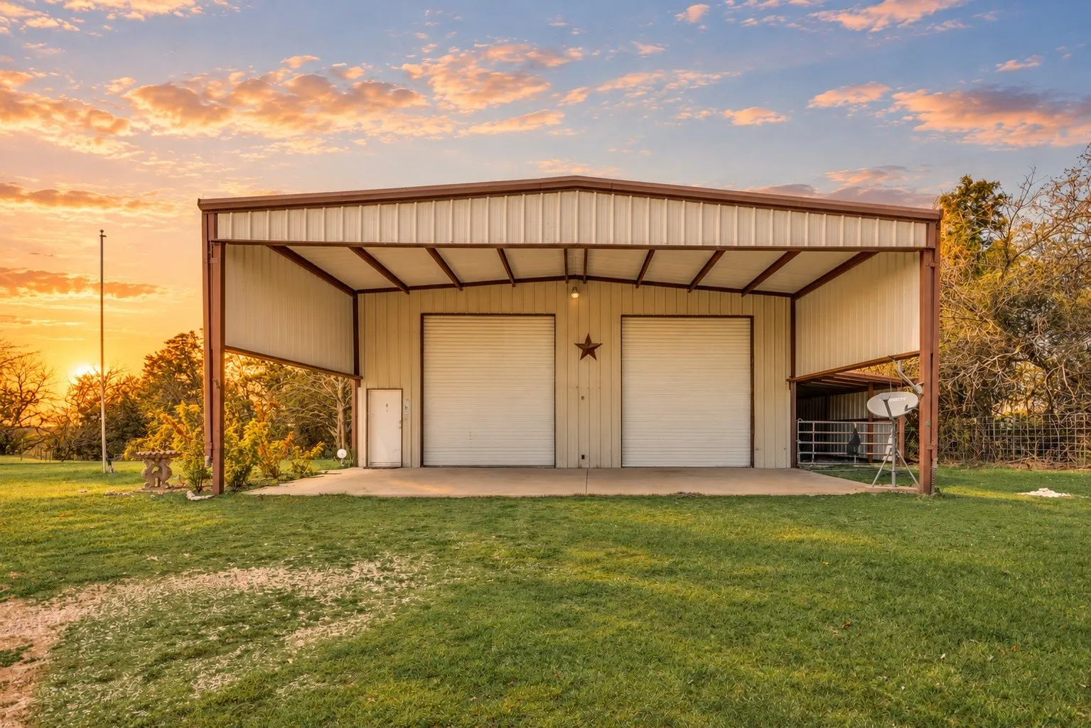 Improved Land For Sale in Kaufman County , 9913 Fm 740, Mesquite, Texas 75126, 0, 0, Garage spaces, 0 Sqft, built in 1997, mls#21403798, Real Estate Agent in Mesquite, Homes For Sale in Kaufman county, Homes For Sale in Mesquite, Realtor in Mesquite Texas, Real Estate Brokerage Independent Realty Texas, Luminita Cordes Realtor