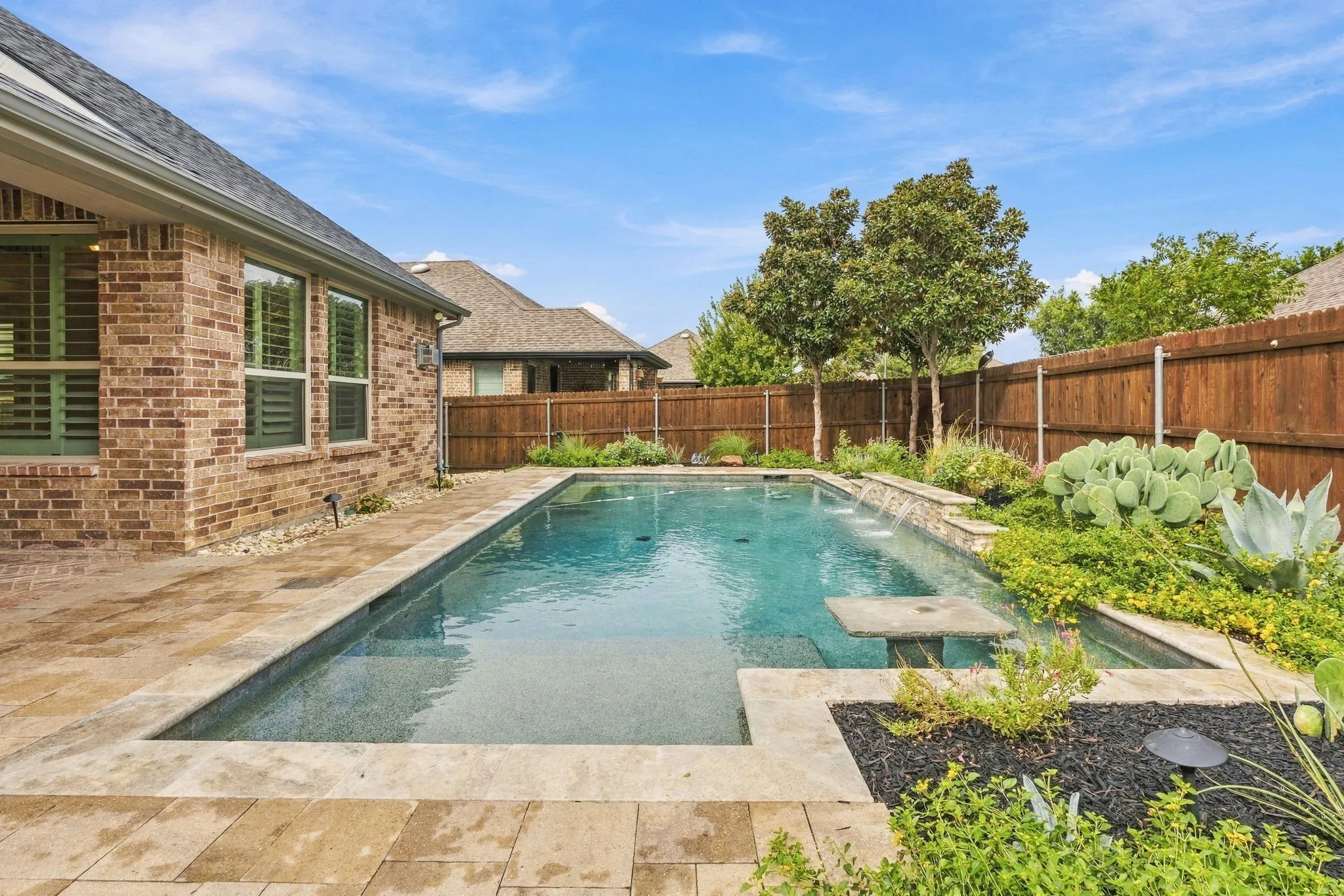 Single Family Residence For Sale in Collin County , 1121 Bryce Canyon Drive, Celina, Texas 75009, 4 Bedroom, 3 Bathroom, 2 Garage spaces, 2,980 Sqft, built in 2016, mls#21394488, Real Estate Agent in Celina, Homes For Sale in Collin county, Homes For Sale in Celina, Realtor in Celina Texas, Real Estate Brokerage Independent Realty Texas, Luminita Cordes Realtor