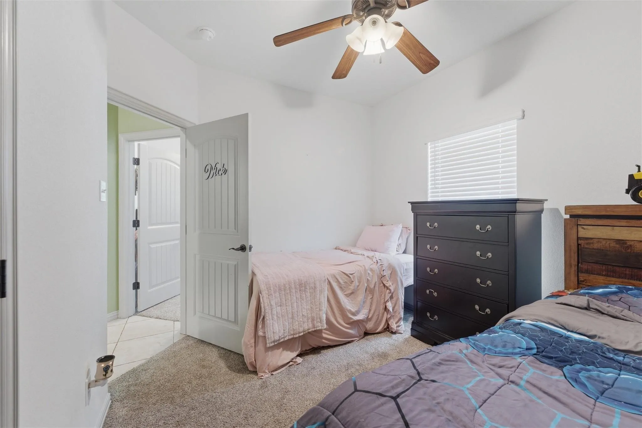 Single Family Residence For Sale in Parker County , 322 S Bowie Drive, Weatherford, Texas 76086, 4 Bedroom, 2 Bathroom, 2 Garage spaces, 1,814 Sqft, built in 2020, mls#21403781, Real Estate Agent in Weatherford, Homes For Sale in Parker county, Homes For Sale in Weatherford, Realtor in Weatherford Texas, Real Estate Brokerage Independent Realty Texas, Luminita Cordes Realtor