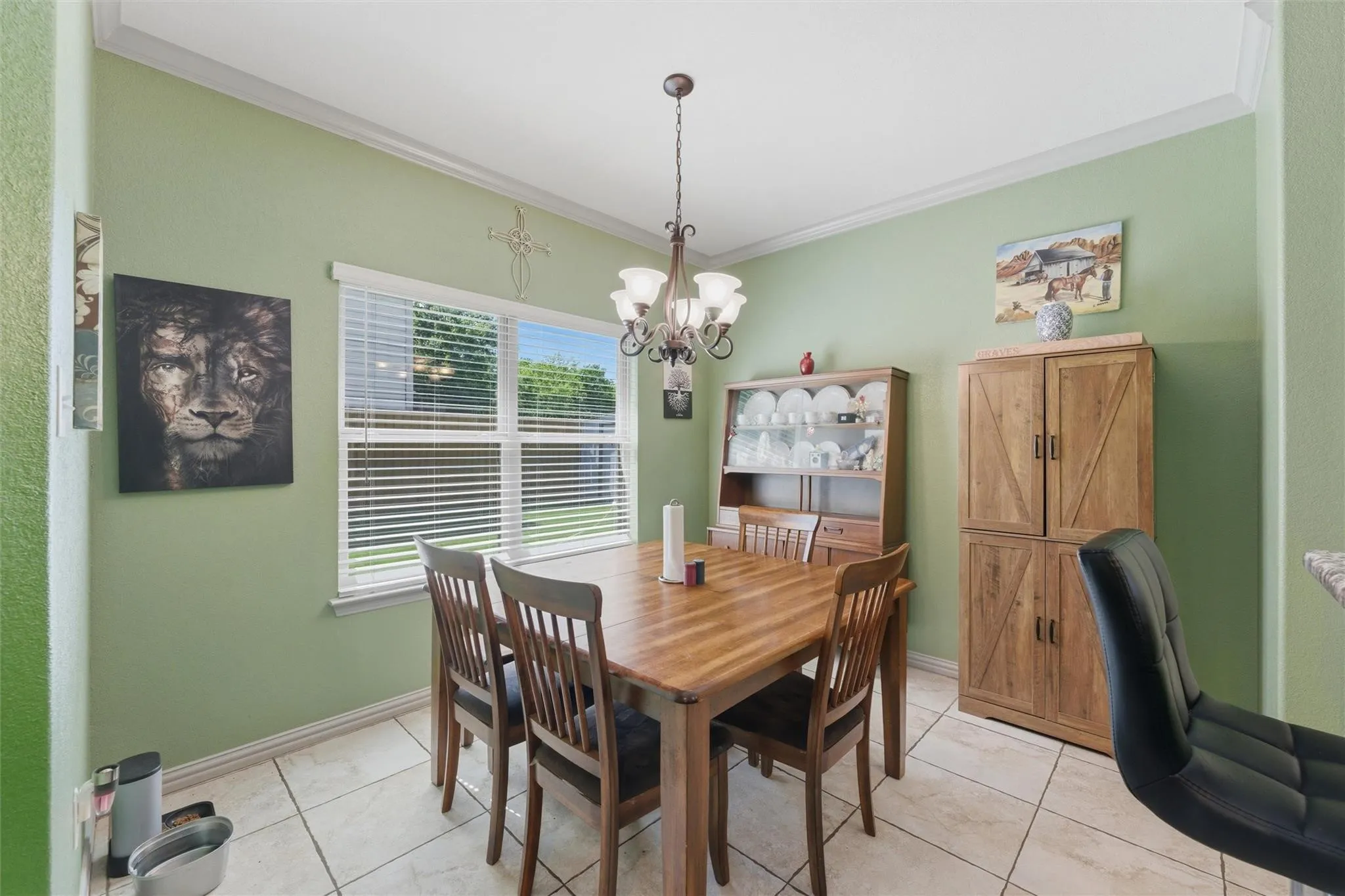 Single Family Residence For Sale in Parker County , 322 S Bowie Drive, Weatherford, Texas 76086, 4 Bedroom, 2 Bathroom, 2 Garage spaces, 1,814 Sqft, built in 2020, mls#21403781, Real Estate Agent in Weatherford, Homes For Sale in Parker county, Homes For Sale in Weatherford, Realtor in Weatherford Texas, Real Estate Brokerage Independent Realty Texas, Luminita Cordes Realtor