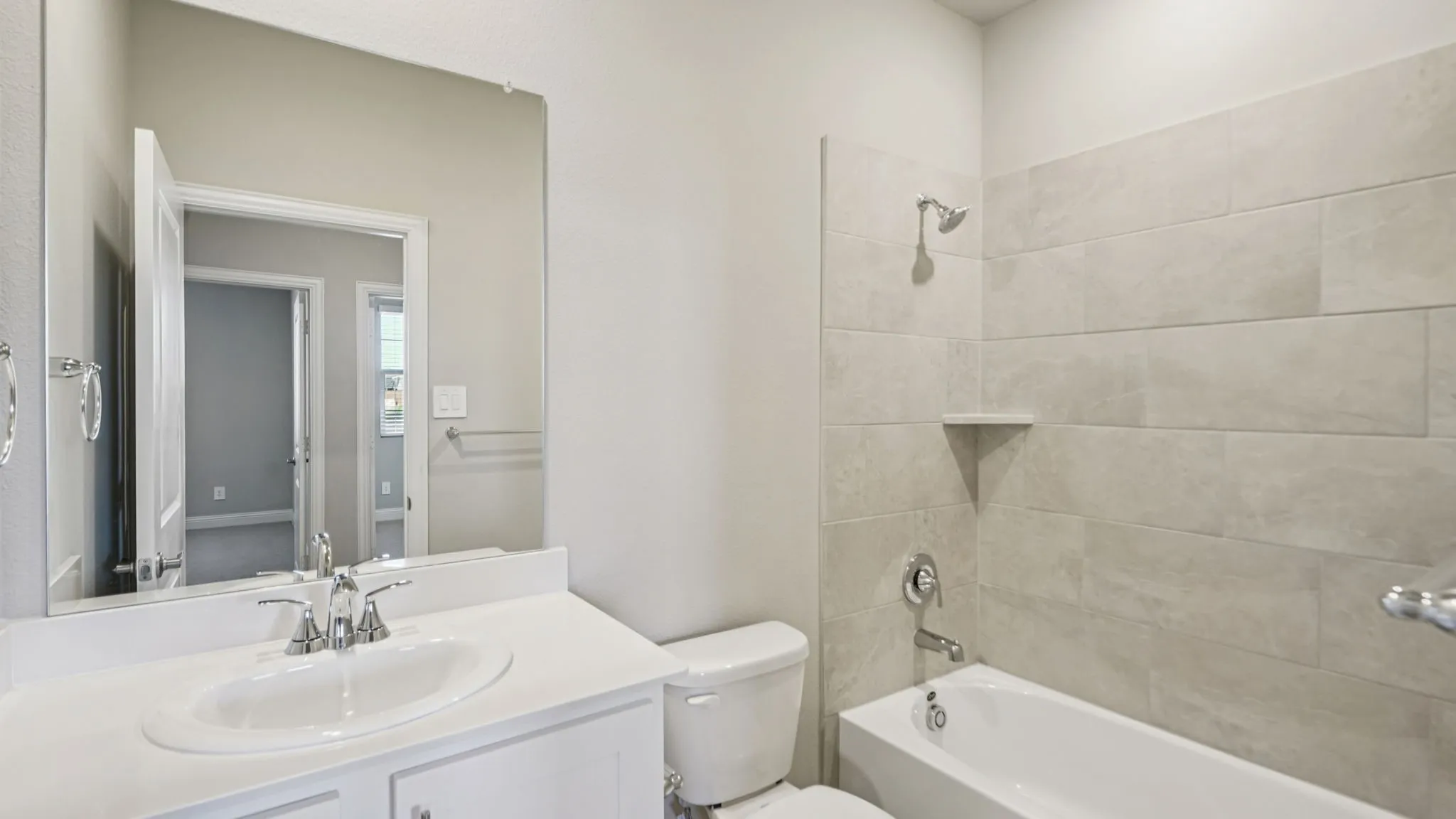 Photo is not of the actual home, but is an inspirational photo of builder’s model home and may depict options, furnishings, and/or decorator features that are not included.