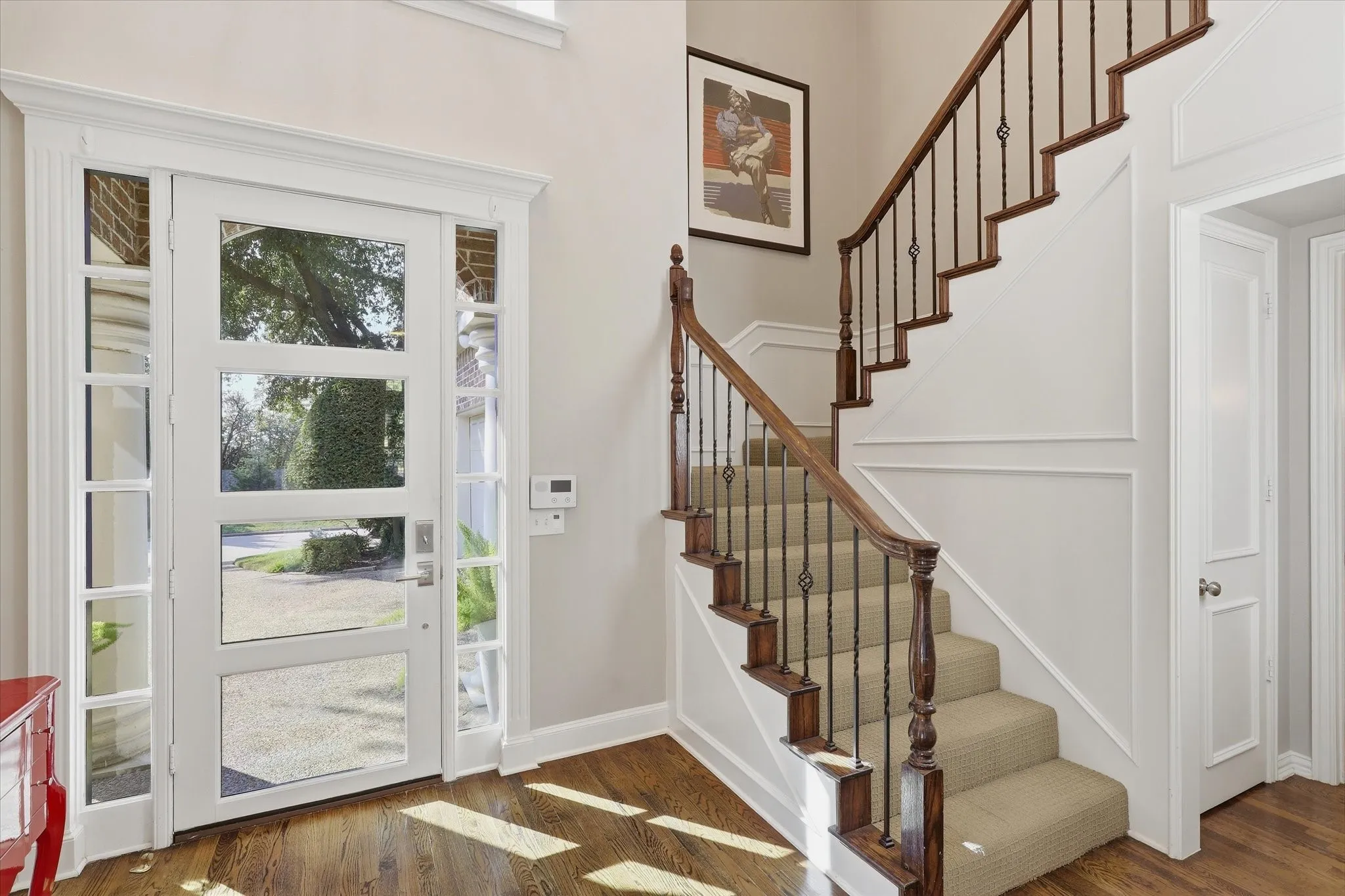 Single Family Residence For Sale in Denton County , 5600 Southern Hills Drive, Frisco, Texas 75034, 3 Bedroom, 3 Bathroom, 2 Garage spaces, 2,638 Sqft, built in 1993, mls#21399731, Real Estate Agent in Frisco, Homes For Sale in Denton county, Homes For Sale in Frisco, Realtor in Frisco Texas, Real Estate Brokerage Independent Realty Texas, Luminita Cordes Realtor