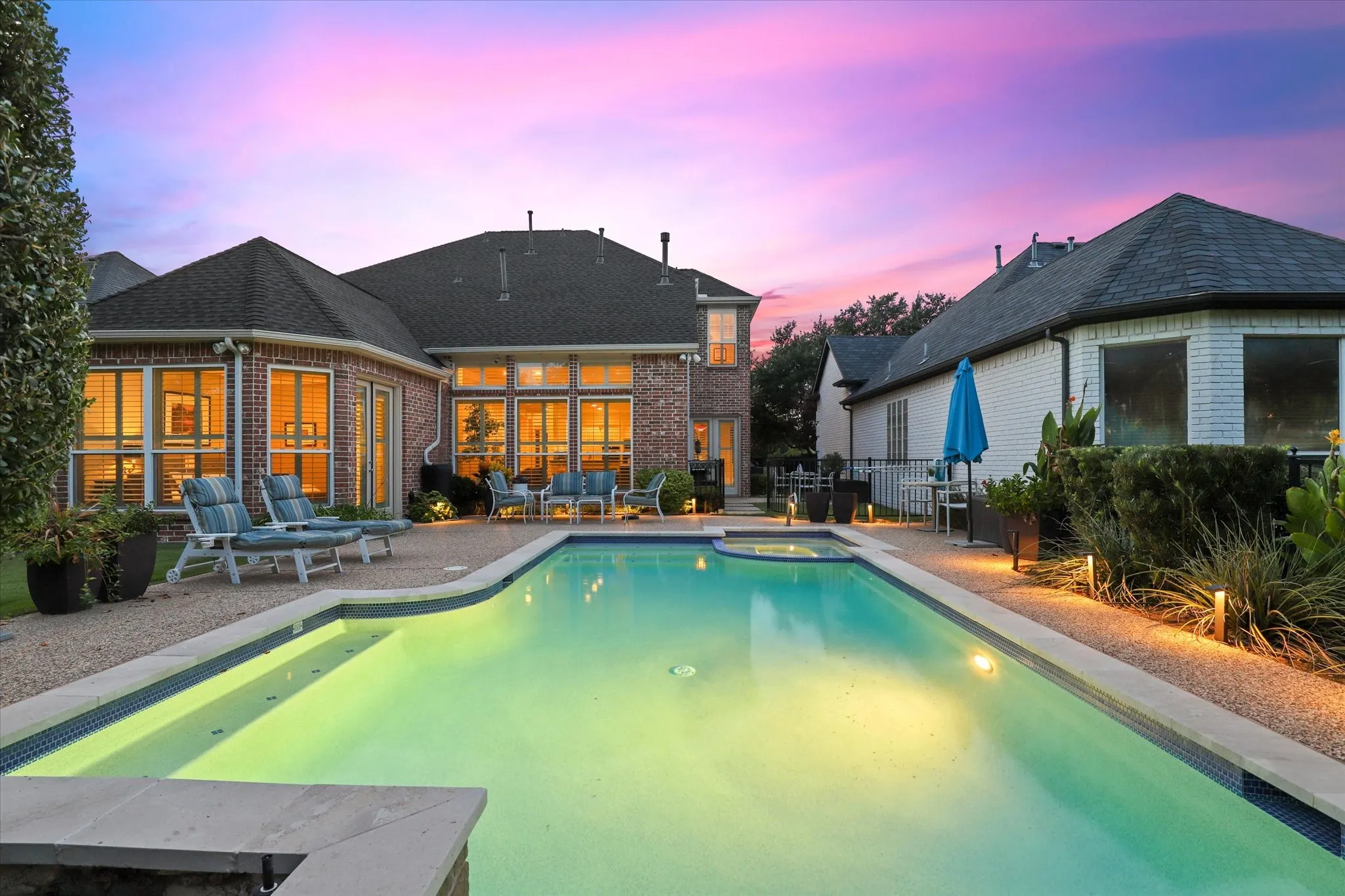 Single Family Residence For Sale in Denton County , 5600 Southern Hills Drive, Frisco, Texas 75034, 3 Bedroom, 3 Bathroom, 2 Garage spaces, 2,638 Sqft, built in 1993, mls#21399731, Real Estate Agent in Frisco, Homes For Sale in Denton county, Homes For Sale in Frisco, Realtor in Frisco Texas, Real Estate Brokerage Independent Realty Texas, Luminita Cordes Realtor
