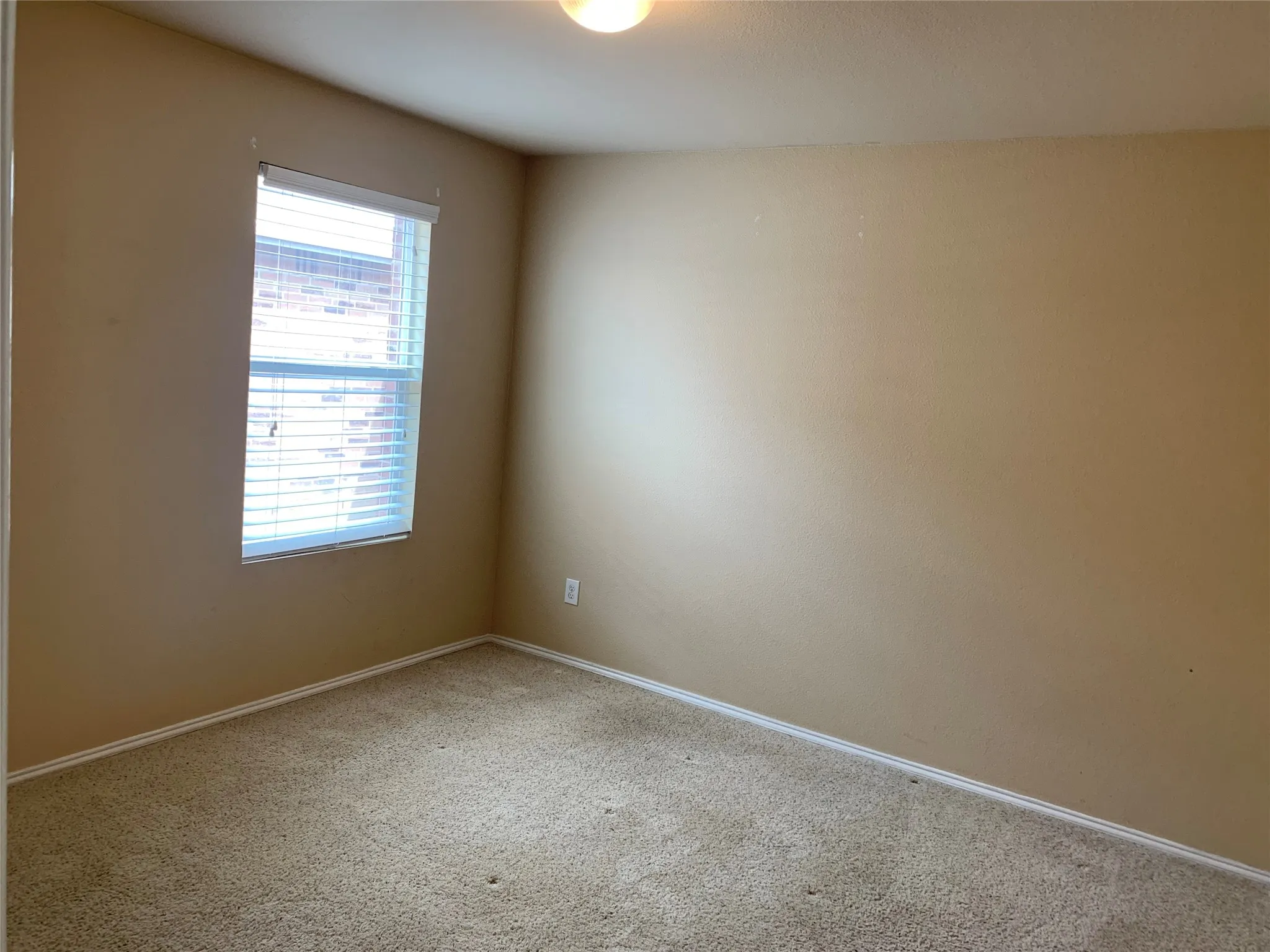 Single Family Residence For Rent in Tarrant County , 3208 Sadie Trail, Fort Worth, Texas 76137, 3 Bedroom, 2 Bathroom, 2 Garage spaces, 2,152 Sqft, built in 2011, mls#21403451, Real Estate Agent in Fort Worth, Homes For Rent in Tarrant county, Homes For Rent in Fort Worth, Realtor in Fort Worth Texas, Real Estate Brokerage Independent Realty Texas, Luminita Cordes Realtor