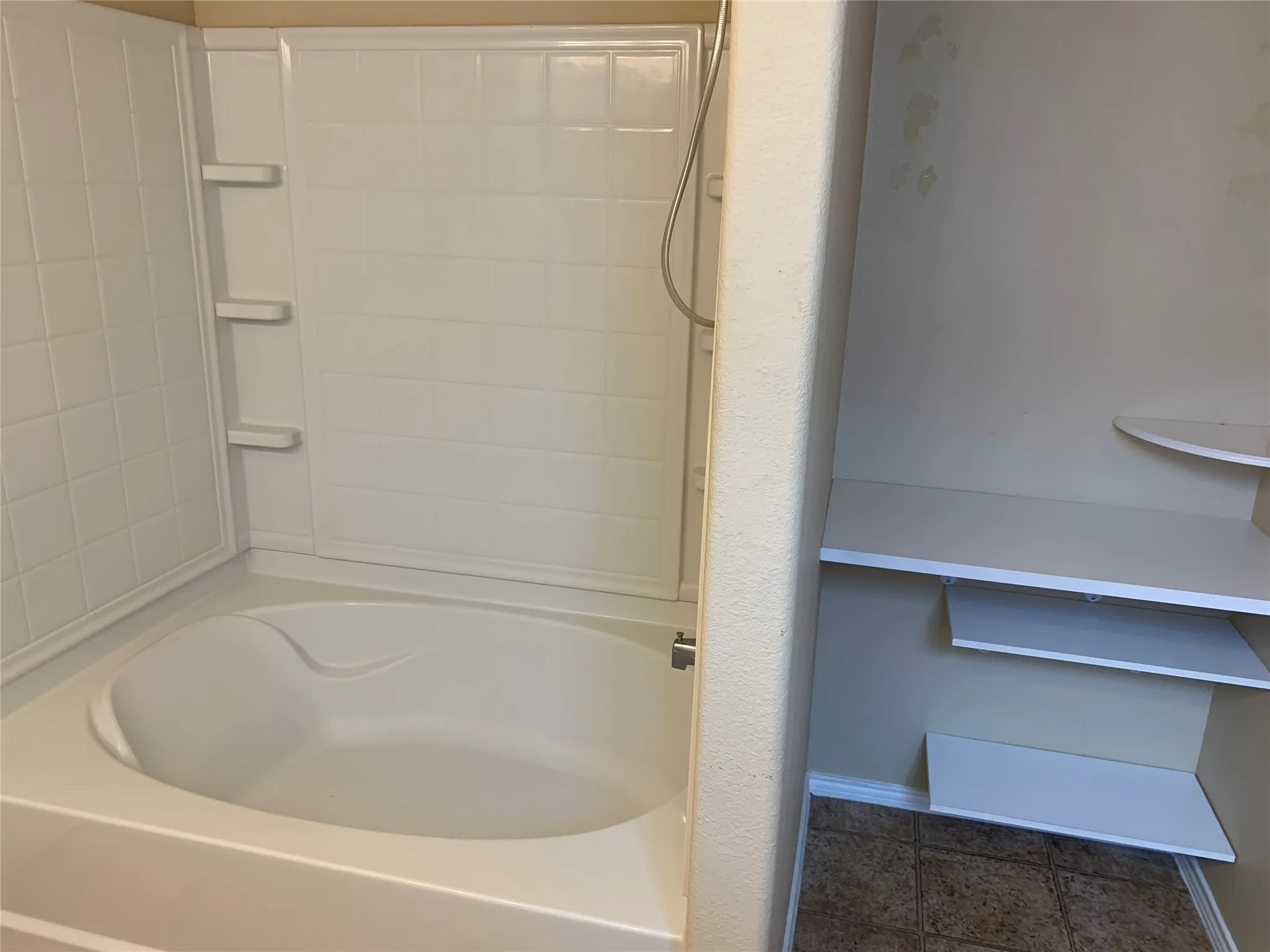 Single Family Residence For Rent in Tarrant County , 3208 Sadie Trail, Fort Worth, Texas 76137, 3 Bedroom, 2 Bathroom, 2 Garage spaces, 2,152 Sqft, built in 2011, mls#21403451, Real Estate Agent in Fort Worth, Homes For Rent in Tarrant county, Homes For Rent in Fort Worth, Realtor in Fort Worth Texas, Real Estate Brokerage Independent Realty Texas, Luminita Cordes Realtor