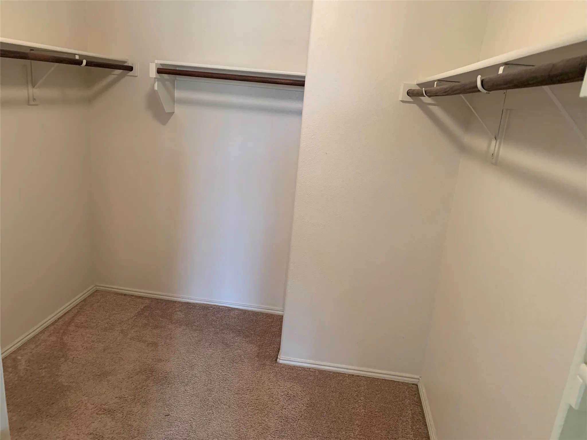 Single Family Residence For Rent in Tarrant County , 3208 Sadie Trail, Fort Worth, Texas 76137, 3 Bedroom, 2 Bathroom, 2 Garage spaces, 2,152 Sqft, built in 2011, mls#21403451, Real Estate Agent in Fort Worth, Homes For Rent in Tarrant county, Homes For Rent in Fort Worth, Realtor in Fort Worth Texas, Real Estate Brokerage Independent Realty Texas, Luminita Cordes Realtor