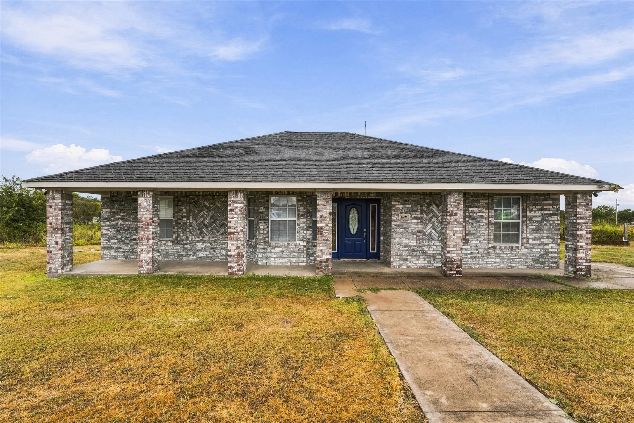 Single Family Residence For Rent in Collin County , 8998 Leroy Road, Princeton, Texas 75407, 3 Bedroom, 2 Bathroom, Garage spaces, 1,688 Sqft, built in 2001, mls#21403818, Real Estate Agent in Princeton, Homes For Rent in Collin county, Homes For Rent in Princeton, Realtor in Princeton Texas, Real Estate Brokerage Independent Realty Texas, Luminita Cordes Realtor