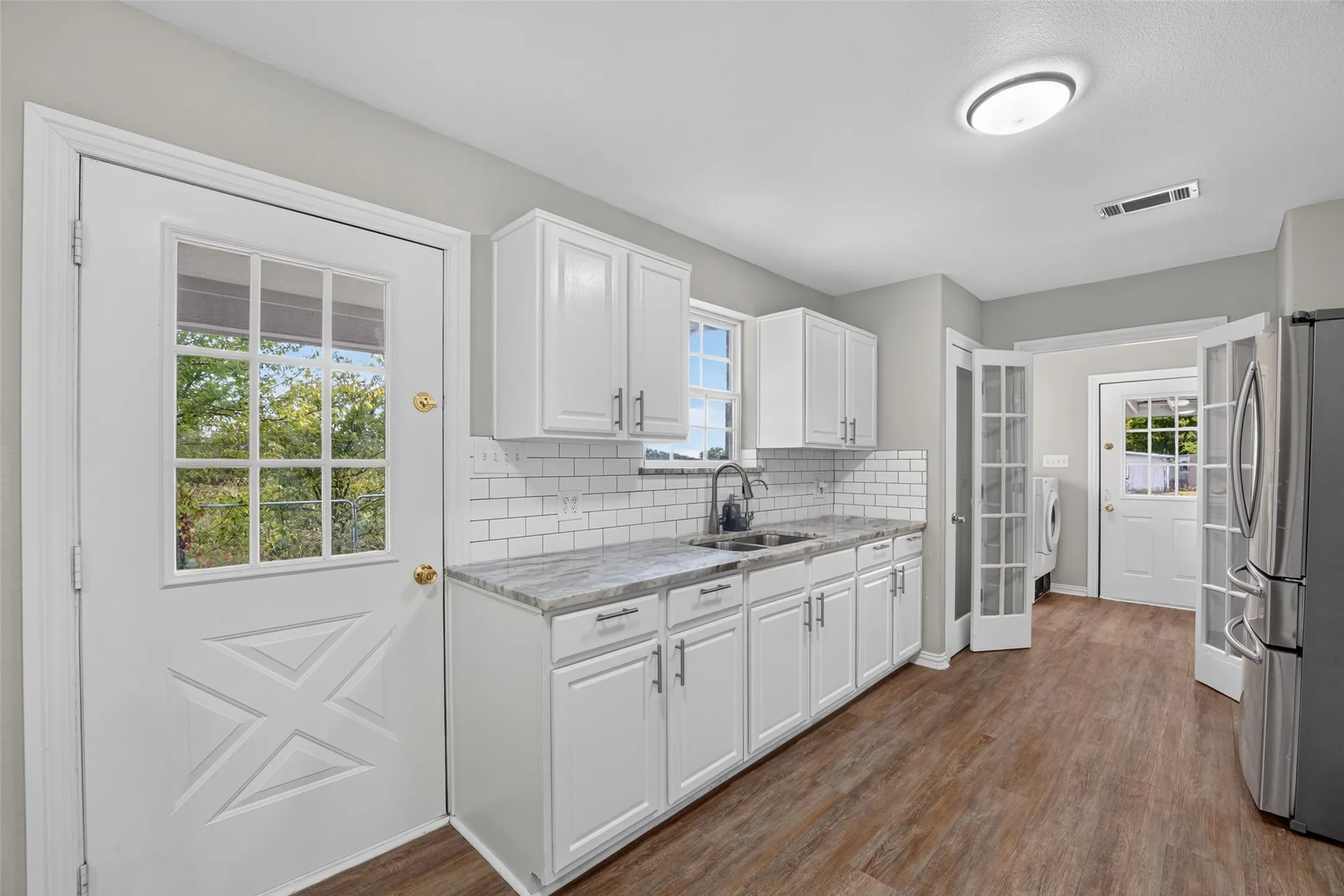 Single Family Residence For Rent in Collin County , 8998 Leroy Road, Princeton, Texas 75407, 3 Bedroom, 2 Bathroom, Garage spaces, 1,688 Sqft, built in 2001, mls#21403818, Real Estate Agent in Princeton, Homes For Rent in Collin county, Homes For Rent in Princeton, Realtor in Princeton Texas, Real Estate Brokerage Independent Realty Texas, Luminita Cordes Realtor
