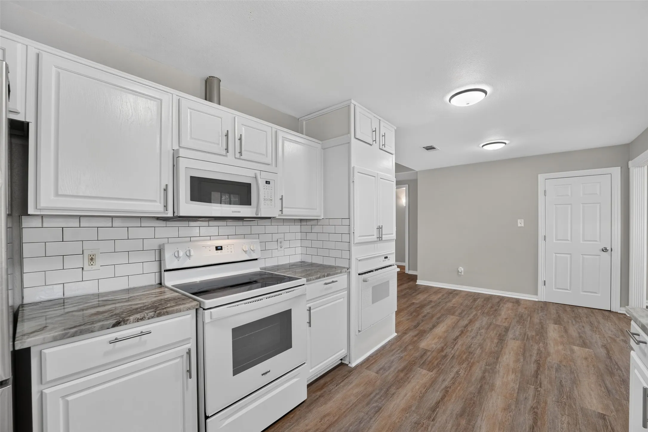 Single Family Residence For Rent in Collin County , 8998 Leroy Road, Princeton, Texas 75407, 3 Bedroom, 2 Bathroom, Garage spaces, 1,688 Sqft, built in 2001, mls#21403818, Real Estate Agent in Princeton, Homes For Rent in Collin county, Homes For Rent in Princeton, Realtor in Princeton Texas, Real Estate Brokerage Independent Realty Texas, Luminita Cordes Realtor