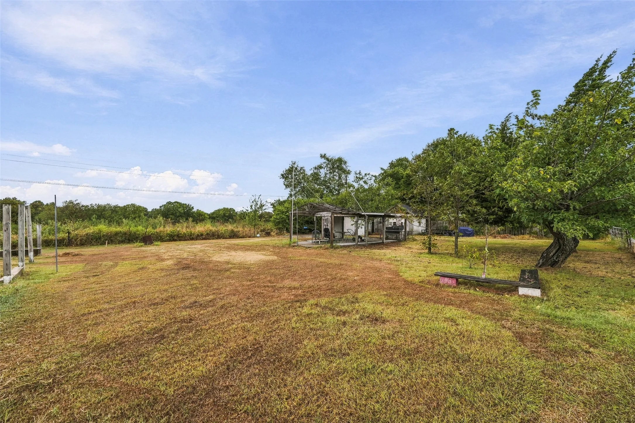Single Family Residence For Rent in Collin County , 8998 Leroy Road, Princeton, Texas 75407, 3 Bedroom, 2 Bathroom, Garage spaces, 1,688 Sqft, built in 2001, mls#21403818, Real Estate Agent in Princeton, Homes For Rent in Collin county, Homes For Rent in Princeton, Realtor in Princeton Texas, Real Estate Brokerage Independent Realty Texas, Luminita Cordes Realtor