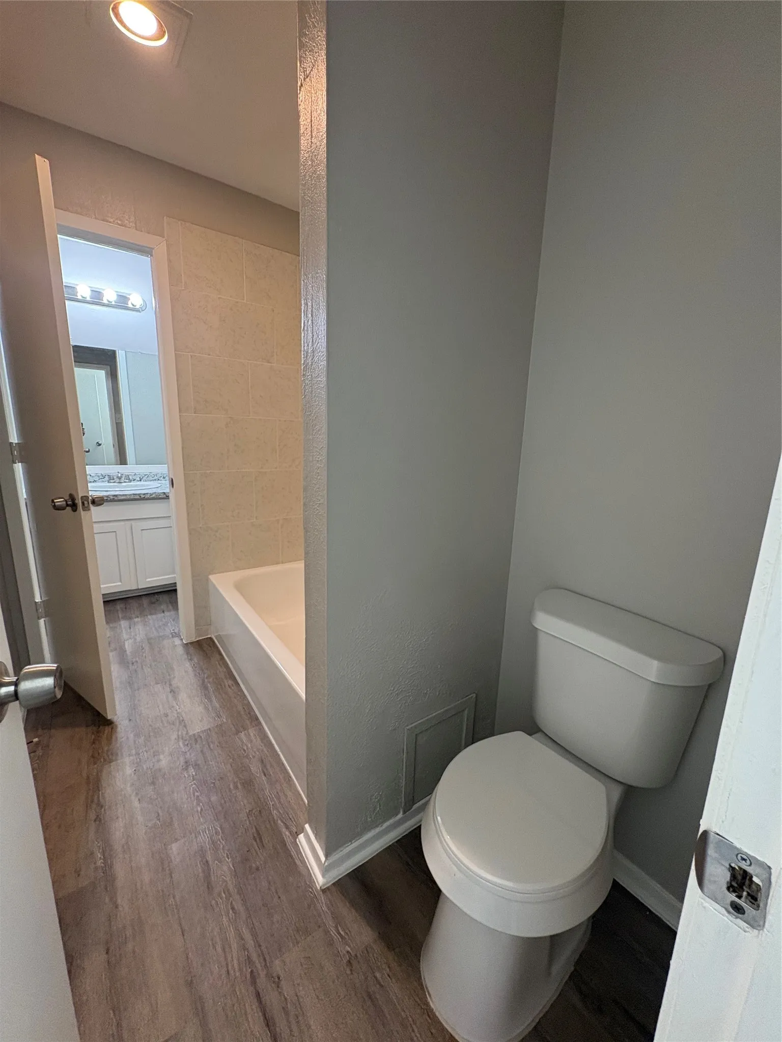 Duplex For Sale in Dallas County , 1487 Brook Meadow Circle, Lancaster, Texas 75134, 4 Bedroom, 2 Bathroom, 2 Garage spaces, 0 Sqft, built in 1982, mls#21403822, Real Estate Agent in Lancaster, Homes For Sale in Dallas county, Homes For Sale in Lancaster, Realtor in Lancaster Texas, Real Estate Brokerage Independent Realty Texas, Luminita Cordes Realtor