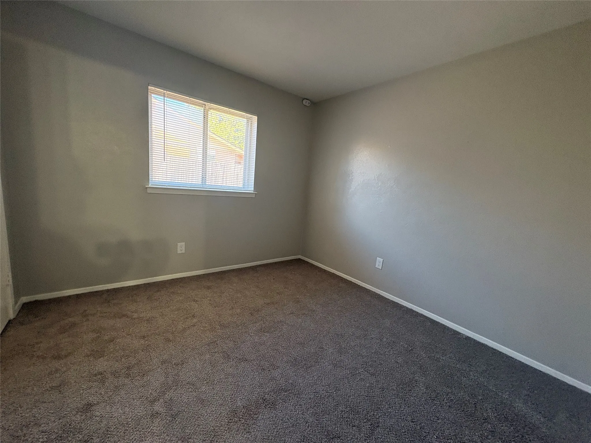 Duplex For Sale in Dallas County , 1487 Brook Meadow Circle, Lancaster, Texas 75134, 4 Bedroom, 2 Bathroom, 2 Garage spaces, 0 Sqft, built in 1982, mls#21403822, Real Estate Agent in Lancaster, Homes For Sale in Dallas county, Homes For Sale in Lancaster, Realtor in Lancaster Texas, Real Estate Brokerage Independent Realty Texas, Luminita Cordes Realtor