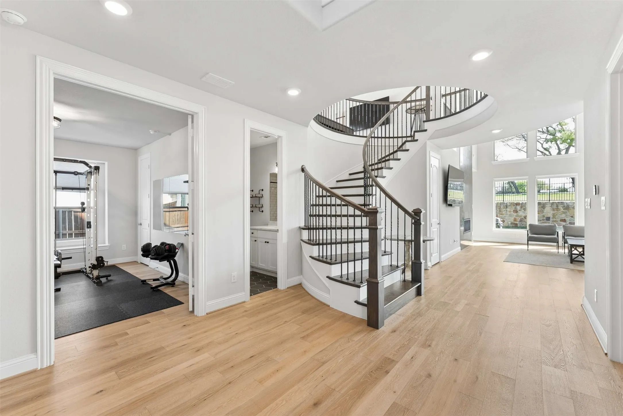 Single Family Residence For Sale in Rockwall County , 4516 Ravenbank Drive, Rockwall, Texas 75087, 5 Bedroom, 4 Bathroom, 3 Garage spaces, 3,887 Sqft, built in 2021, mls#21403767, Real Estate Agent in Rockwall, Homes For Sale in Rockwall county, Homes For Sale in Rockwall, Realtor in Rockwall Texas, Real Estate Brokerage Independent Realty Texas, Luminita Cordes Realtor