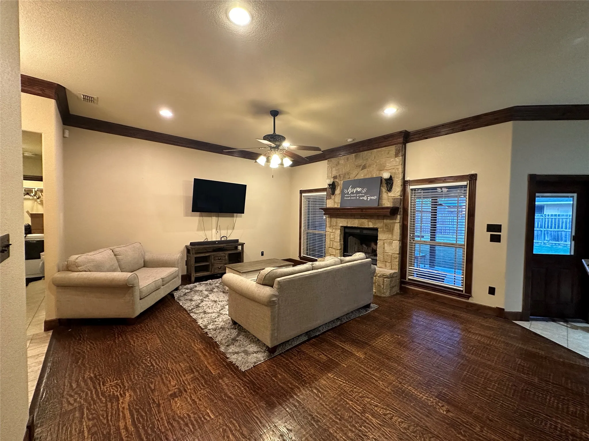 Single Family Residence For Rent in Taylor County , 4725 Yellowstone Trail, Abilene, Texas 79602, 3 Bedroom, 2 Bathroom, 2 Garage spaces, 1,564 Sqft, built in 2013, mls#21403831, Real Estate Agent in Abilene, Homes For Rent in Taylor county, Homes For Rent in Abilene, Realtor in Abilene Texas, Real Estate Brokerage Independent Realty Texas, Luminita Cordes Realtor