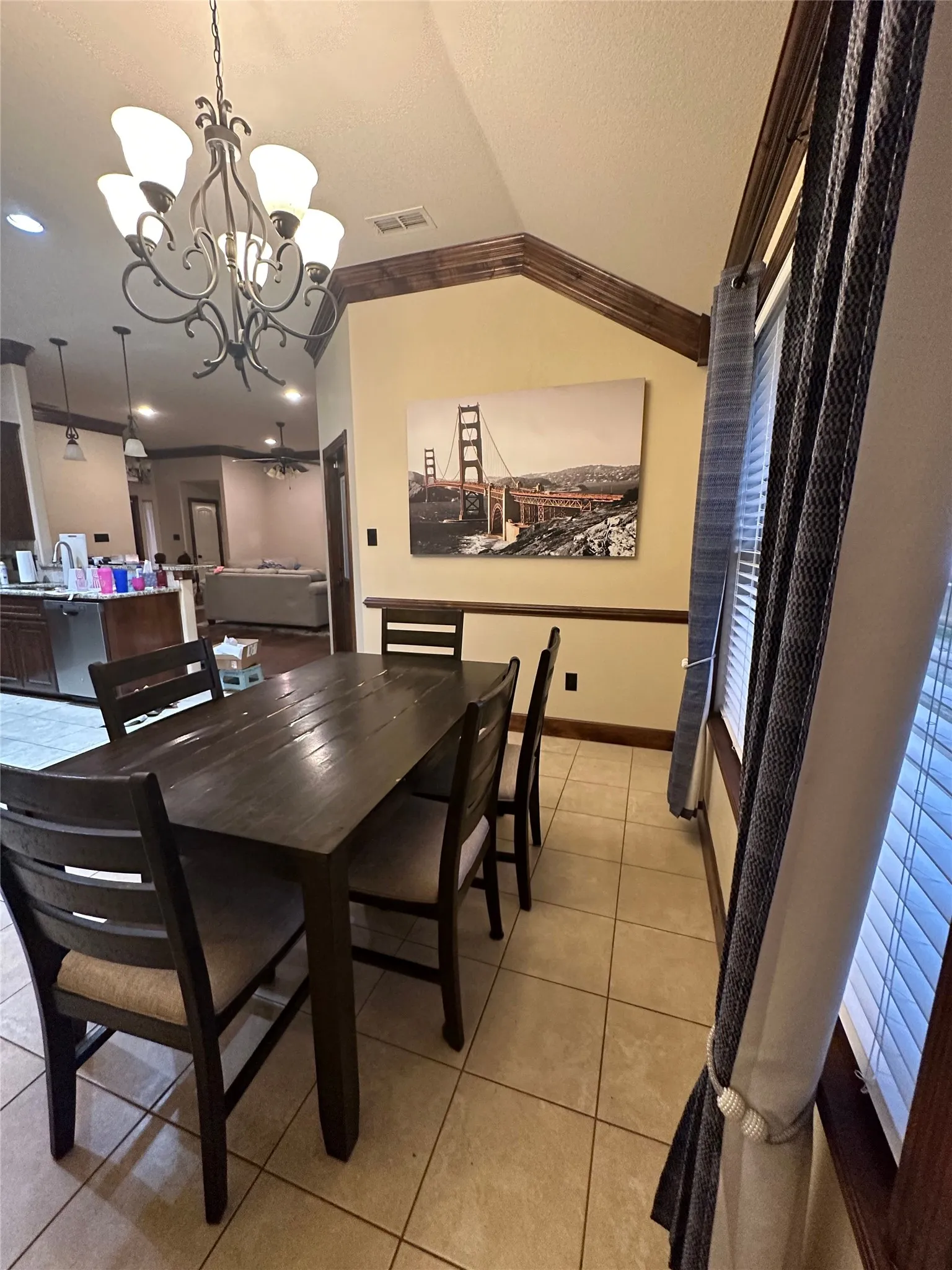 Single Family Residence For Rent in Taylor County , 4725 Yellowstone Trail, Abilene, Texas 79602, 3 Bedroom, 2 Bathroom, 2 Garage spaces, 1,564 Sqft, built in 2013, mls#21403831, Real Estate Agent in Abilene, Homes For Rent in Taylor county, Homes For Rent in Abilene, Realtor in Abilene Texas, Real Estate Brokerage Independent Realty Texas, Luminita Cordes Realtor
