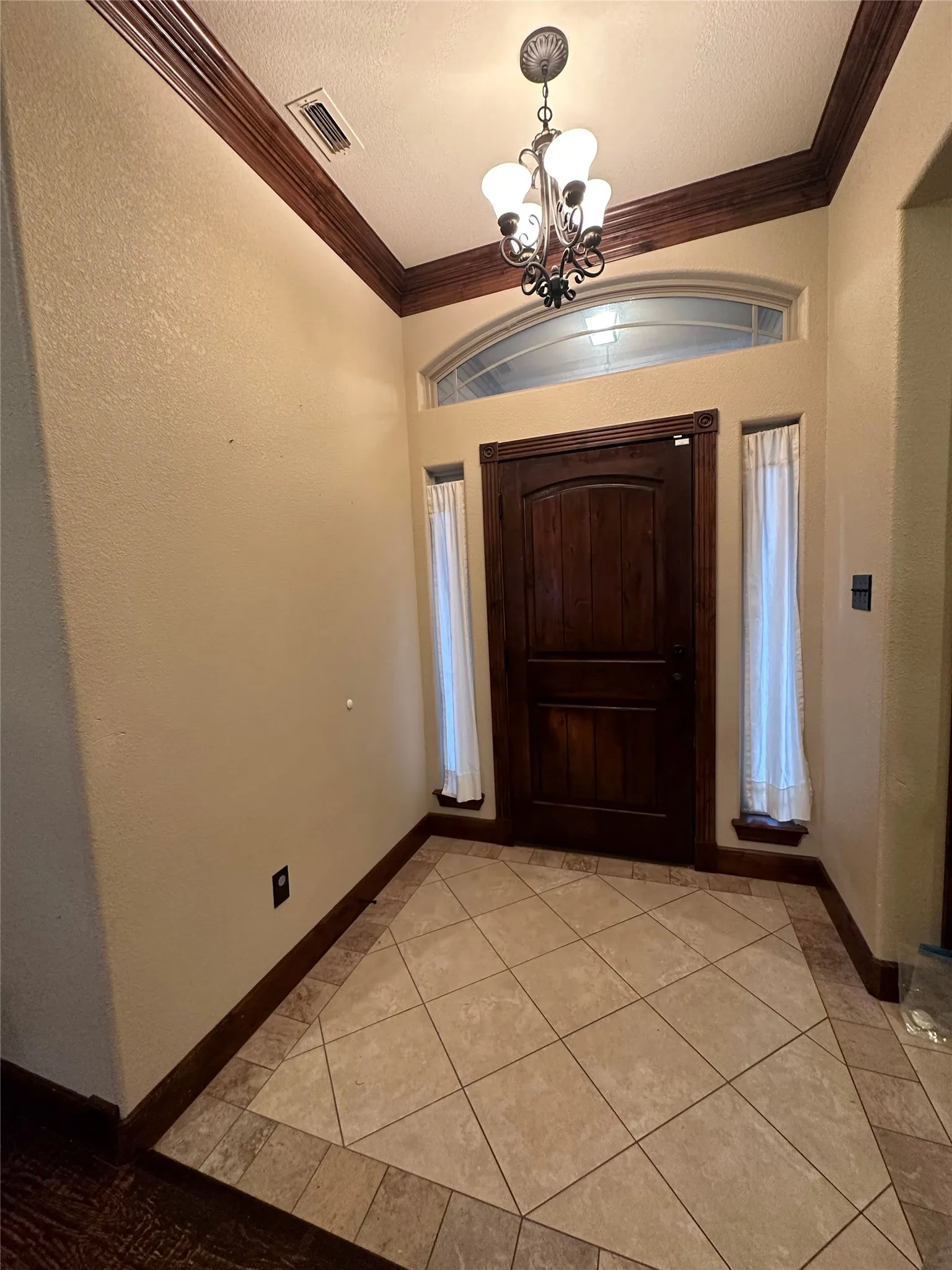 Single Family Residence For Rent in Taylor County , 4725 Yellowstone Trail, Abilene, Texas 79602, 3 Bedroom, 2 Bathroom, 2 Garage spaces, 1,564 Sqft, built in 2013, mls#21403831, Real Estate Agent in Abilene, Homes For Rent in Taylor county, Homes For Rent in Abilene, Realtor in Abilene Texas, Real Estate Brokerage Independent Realty Texas, Luminita Cordes Realtor