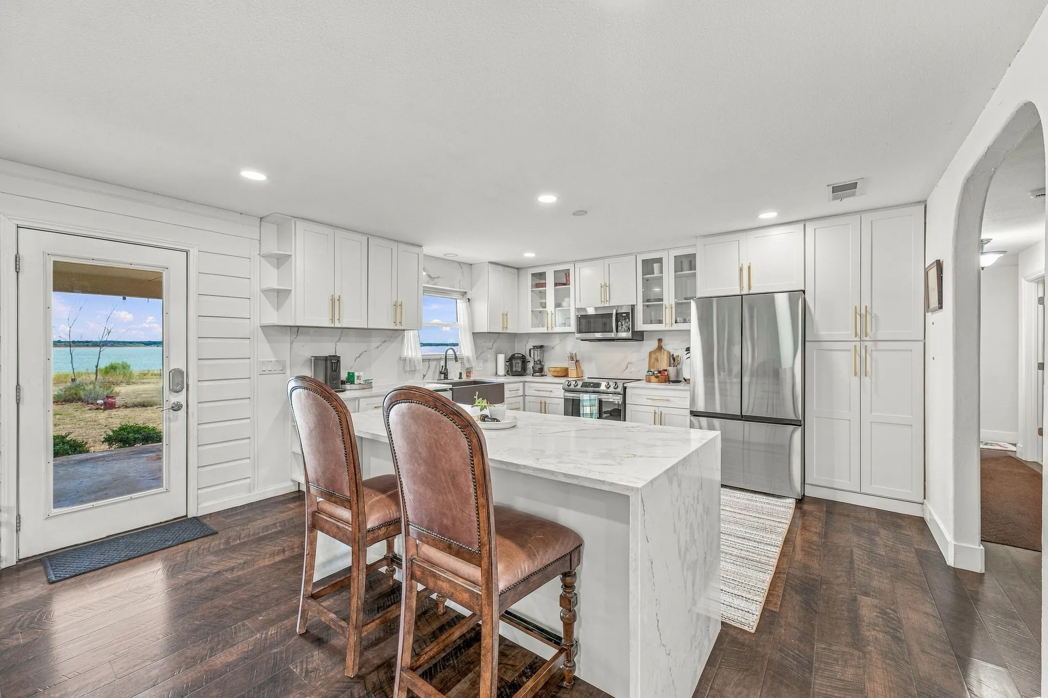 Single Family Residence For Sale in Young County , 1276 FM 3003, Graham, Texas 76450, 3 Bedroom, 2 Bathroom, 2 Garage spaces, 2,126 Sqft, built in 1975, mls#21402880, Real Estate Agent in Graham, Homes For Sale in Young county, Homes For Sale in Graham, Realtor in Graham Texas, Real Estate Brokerage Independent Realty Texas, Luminita Cordes Realtor