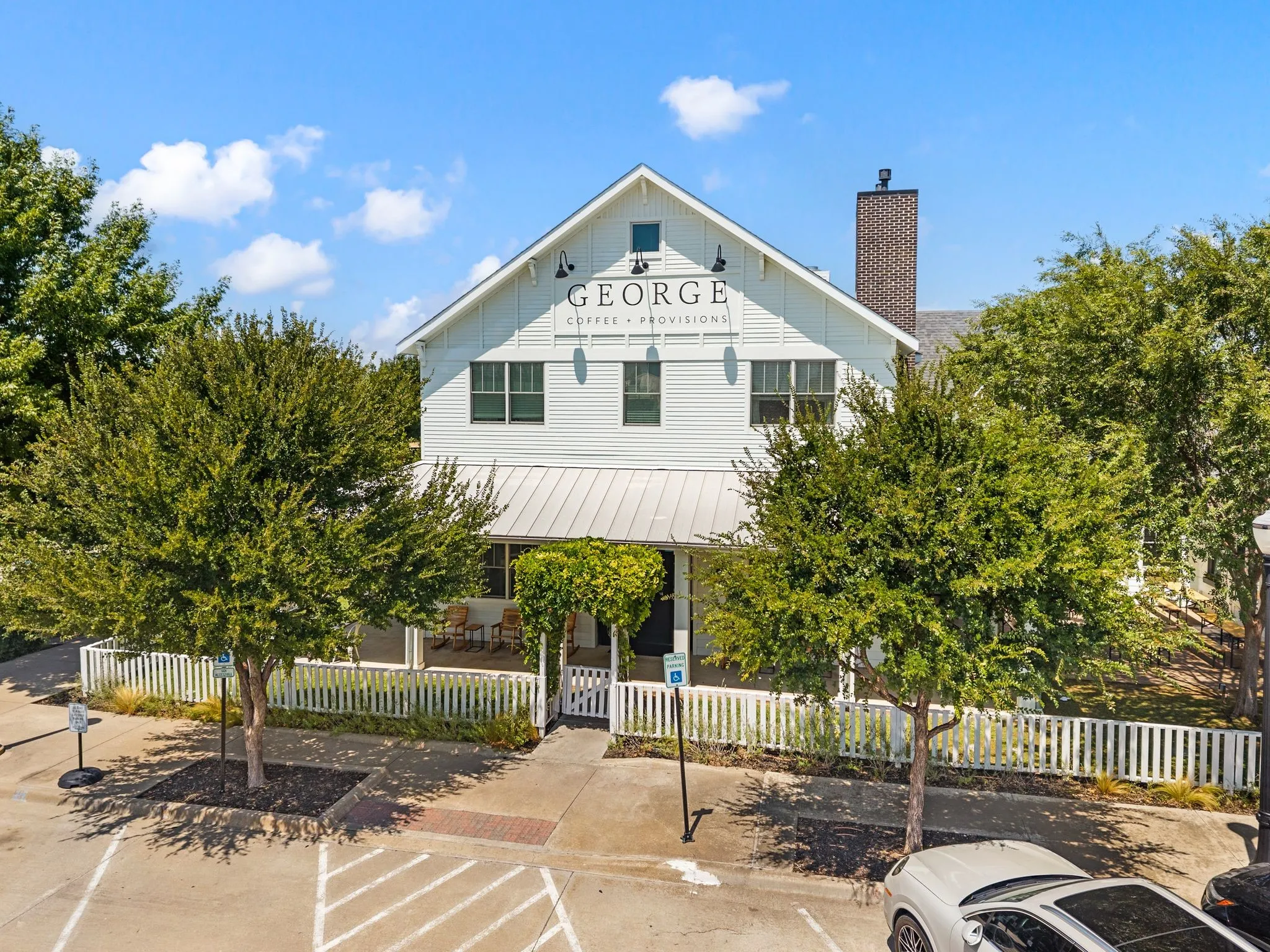 Single Family Residence For Sale in Dallas County , 737 Hammond Street, Coppell, Texas 75019, 3 Bedroom, 3 Bathroom, 2 Garage spaces, 2,561 Sqft, built in 2017, mls#21403350, Real Estate Agent in Coppell, Homes For Sale in Dallas county, Homes For Sale in Coppell, Realtor in Coppell Texas, Real Estate Brokerage Independent Realty Texas, Luminita Cordes Realtor