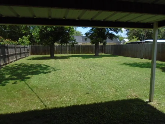 Single Family Residence For Rent in Taylor County , 1801 Woodard Street, Abilene, Texas 79605, 2 Bedroom, 1 Bathroom, 1 Garage spaces, 801 Sqft, built in 1952, mls#21403878, Real Estate Agent in Abilene, Homes For Rent in Taylor county, Homes For Rent in Abilene, Realtor in Abilene Texas, Real Estate Brokerage Independent Realty Texas, Luminita Cordes Realtor