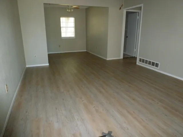 Single Family Residence For Rent in Taylor County , 1801 Woodard Street, Abilene, Texas 79605, 2 Bedroom, 1 Bathroom, 1 Garage spaces, 801 Sqft, built in 1952, mls#21403878, Real Estate Agent in Abilene, Homes For Rent in Taylor county, Homes For Rent in Abilene, Realtor in Abilene Texas, Real Estate Brokerage Independent Realty Texas, Luminita Cordes Realtor