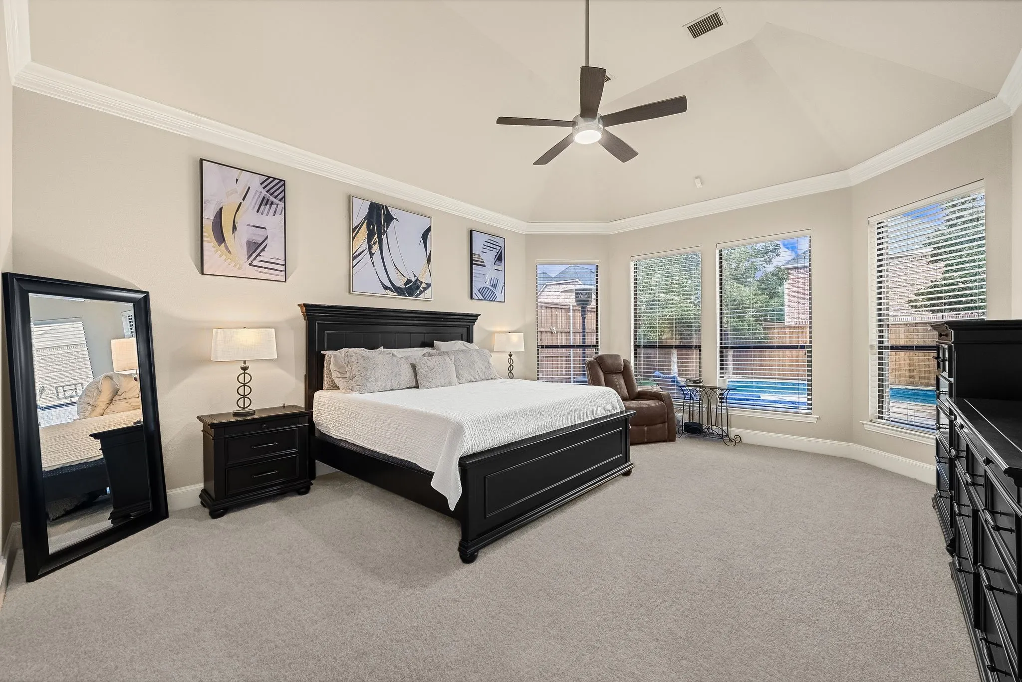 Single Family Residence For Sale in Denton County , 11150 Sugar Mill Lane, Frisco, Texas 75033, 4 Bedroom, 4 Bathroom, 3 Garage spaces, 4,224 Sqft, built in 2008, mls#21396864, Real Estate Agent in Frisco, Homes For Sale in Denton county, Homes For Sale in Frisco, Realtor in Frisco Texas, Real Estate Brokerage Independent Realty Texas, Luminita Cordes Realtor