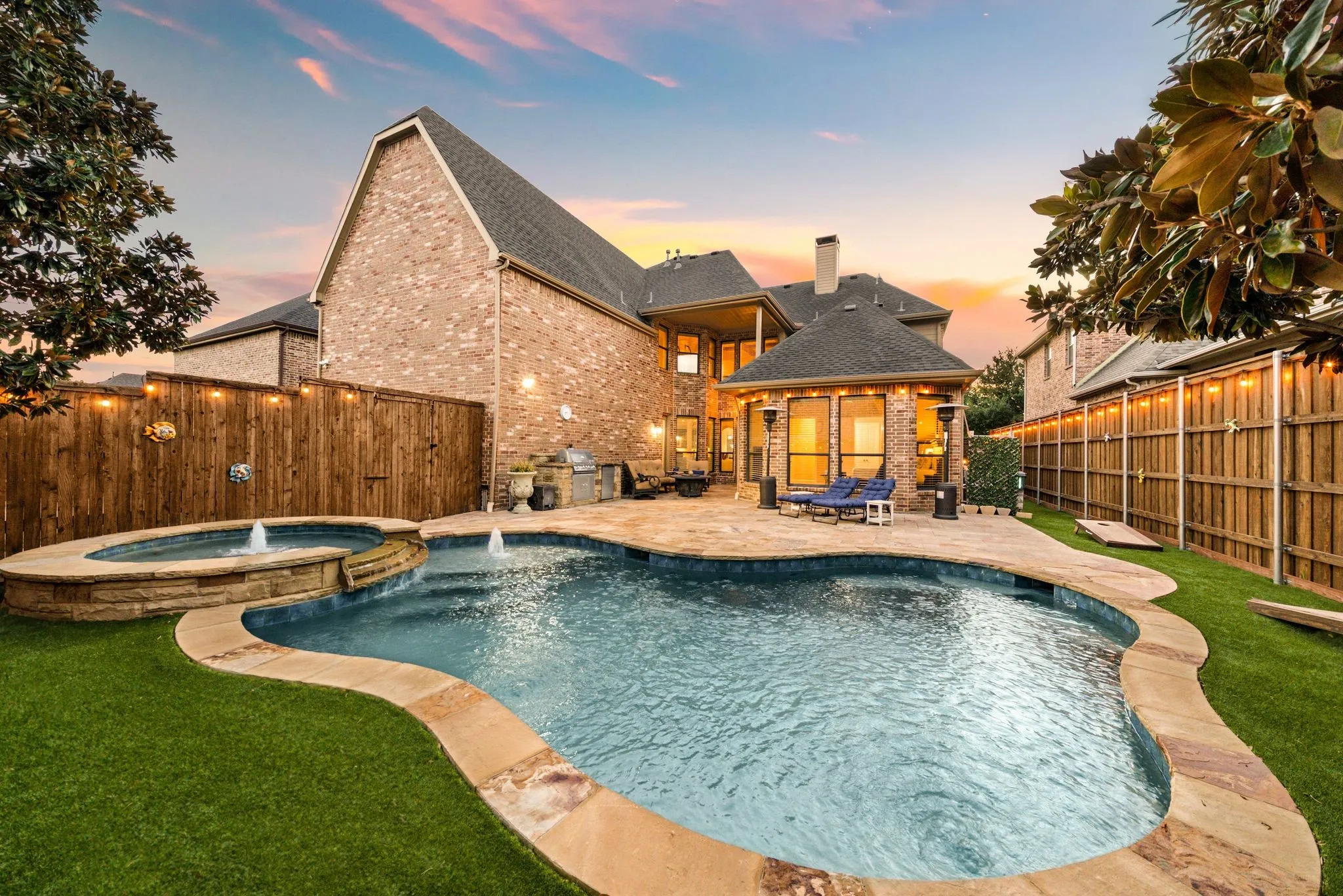 Single Family Residence For Sale in Denton County , 11150 Sugar Mill Lane, Frisco, Texas 75033, 4 Bedroom, 4 Bathroom, 3 Garage spaces, 4,224 Sqft, built in 2008, mls#21396864, Real Estate Agent in Frisco, Homes For Sale in Denton county, Homes For Sale in Frisco, Realtor in Frisco Texas, Real Estate Brokerage Independent Realty Texas, Luminita Cordes Realtor