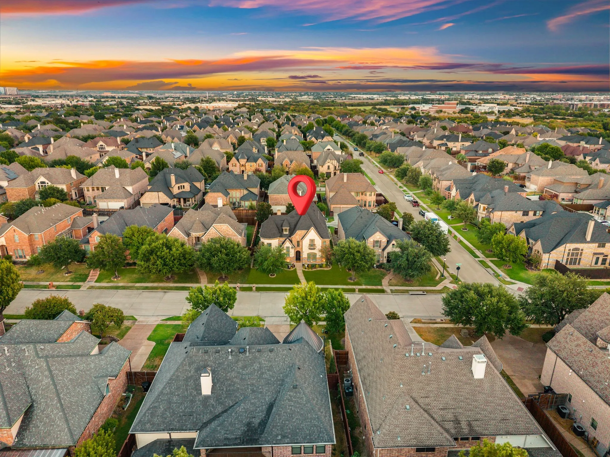 Single Family Residence For Sale in Denton County , 11150 Sugar Mill Lane, Frisco, Texas 75033, 4 Bedroom, 4 Bathroom, 3 Garage spaces, 4,224 Sqft, built in 2008, mls#21396864, Real Estate Agent in Frisco, Homes For Sale in Denton county, Homes For Sale in Frisco, Realtor in Frisco Texas, Real Estate Brokerage Independent Realty Texas, Luminita Cordes Realtor