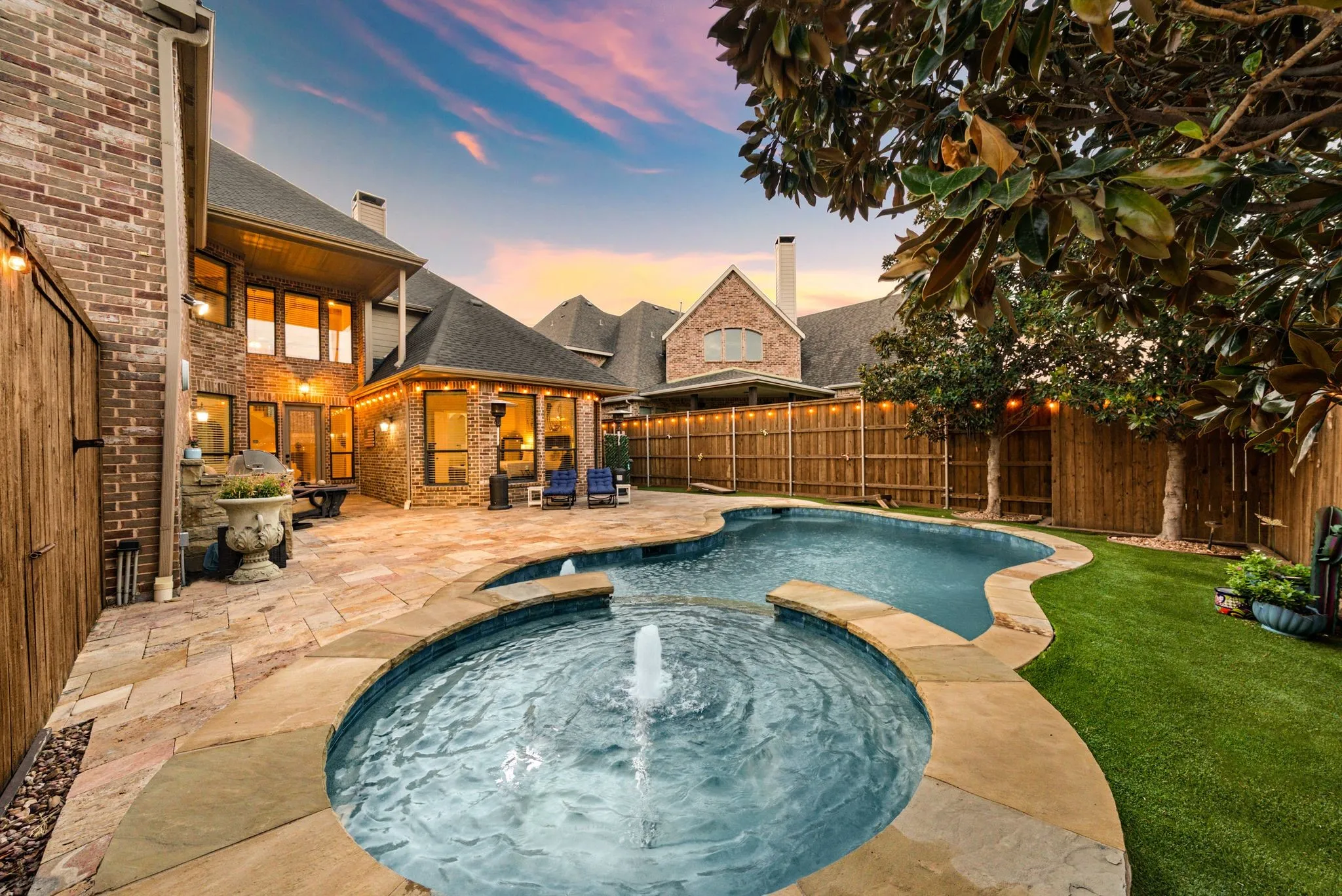 Single Family Residence For Sale in Denton County , 11150 Sugar Mill Lane, Frisco, Texas 75033, 4 Bedroom, 4 Bathroom, 3 Garage spaces, 4,224 Sqft, built in 2008, mls#21396864, Real Estate Agent in Frisco, Homes For Sale in Denton county, Homes For Sale in Frisco, Realtor in Frisco Texas, Real Estate Brokerage Independent Realty Texas, Luminita Cordes Realtor