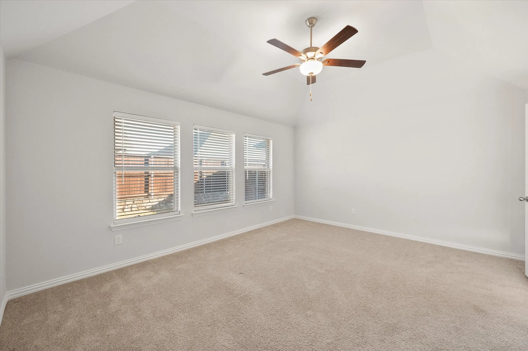 Single Family Residence For Sale in Denton County , 13089 Yellowstone Way, Providence Village, Texas 76227, 4 Bedroom, 2 Bathroom, 2 Garage spaces, 1,989 Sqft, built in 2023, mls#21403805, Real Estate Agent in Providence Village, Homes For Sale in Denton county, Homes For Sale in Providence Village, Realtor in Providence Village Texas, Real Estate Brokerage Independent Realty Texas, Luminita Cordes Realtor