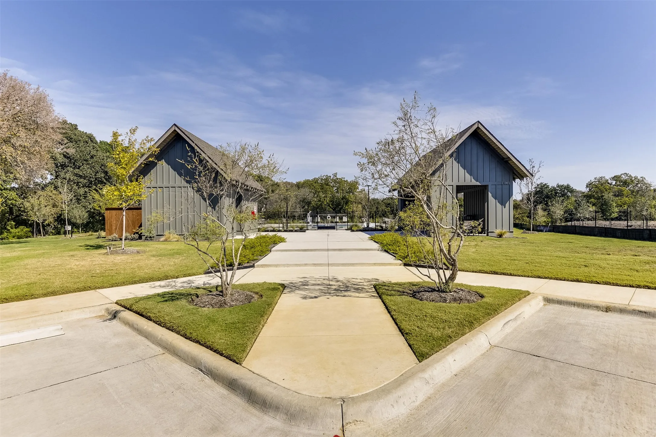 Single Family Residence For Sale in Denton County , 13089 Yellowstone Way, Providence Village, Texas 76227, 4 Bedroom, 2 Bathroom, 2 Garage spaces, 1,989 Sqft, built in 2023, mls#21403805, Real Estate Agent in Providence Village, Homes For Sale in Denton county, Homes For Sale in Providence Village, Realtor in Providence Village Texas, Real Estate Brokerage Independent Realty Texas, Luminita Cordes Realtor