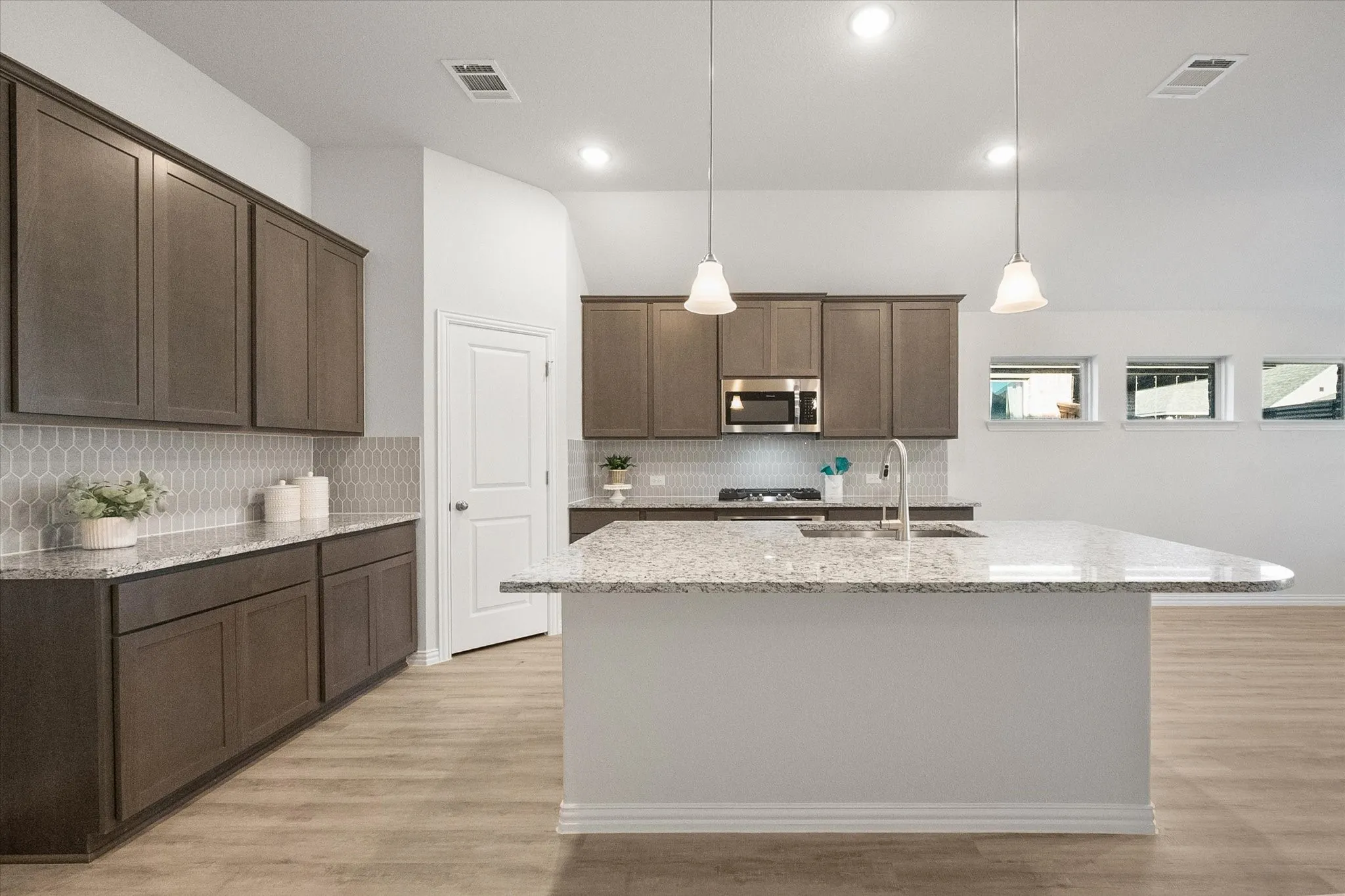 Single Family Residence For Sale in Denton County , 13089 Yellowstone Way, Providence Village, Texas 76227, 4 Bedroom, 2 Bathroom, 2 Garage spaces, 1,989 Sqft, built in 2023, mls#21403805, Real Estate Agent in Providence Village, Homes For Sale in Denton county, Homes For Sale in Providence Village, Realtor in Providence Village Texas, Real Estate Brokerage Independent Realty Texas, Luminita Cordes Realtor
