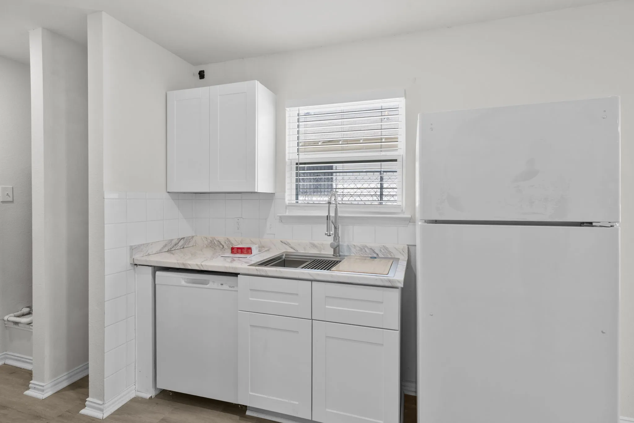 Single Family Residence For Rent in Tarrant County , 1317 Denver. Avenue, Fort Worth, Texas 76164, 3 Bedroom, 2 Bathroom, 1 Garage spaces, 984 Sqft, built in 2020, mls#21403894, Real Estate Agent in Fort Worth, Homes For Rent in Tarrant county, Homes For Rent in Fort Worth, Realtor in Fort Worth Texas, Real Estate Brokerage Independent Realty Texas, Luminita Cordes Realtor