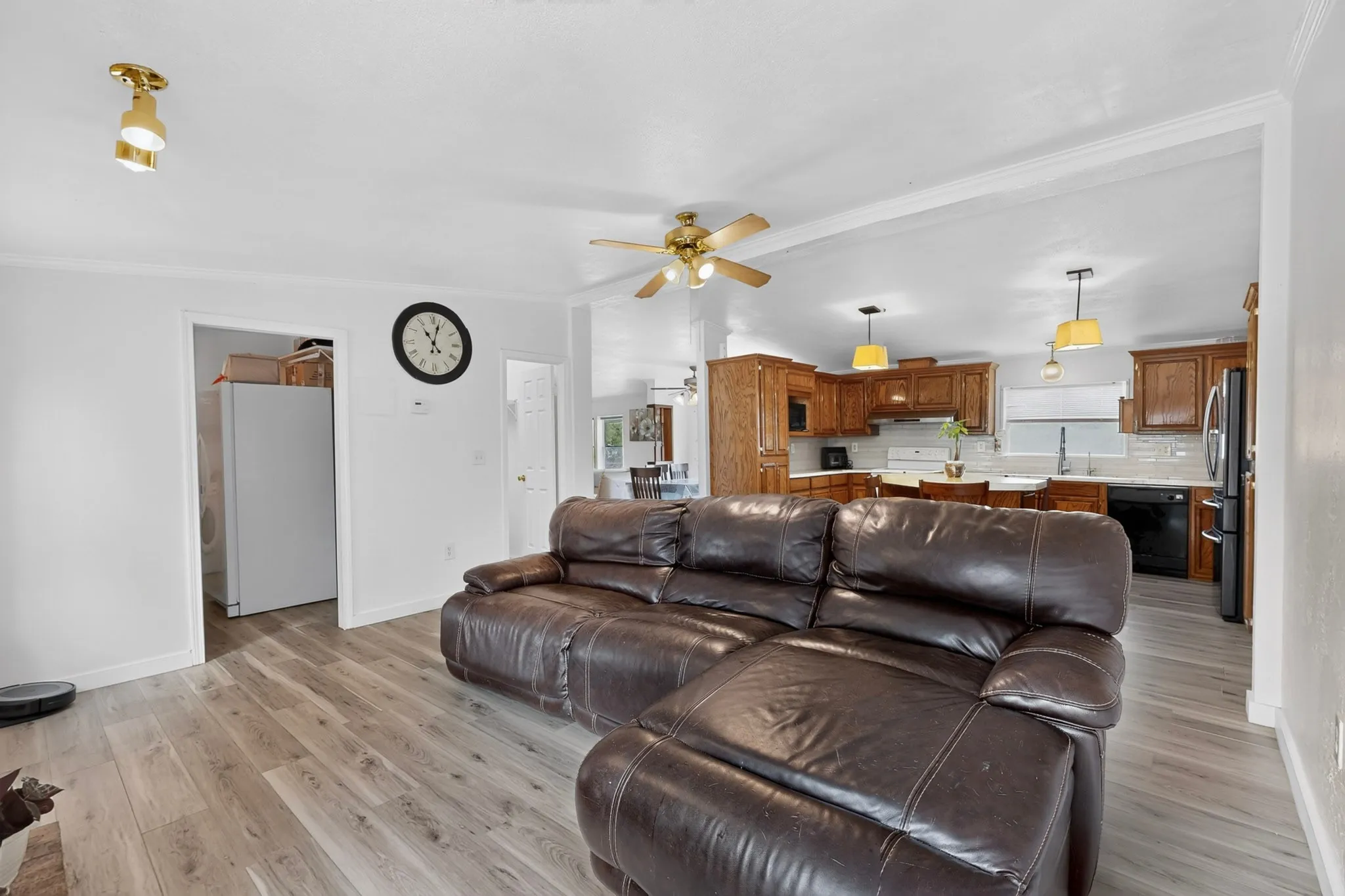 Mobile Home For Sale in Denton County , 2181 Doe Branch Road, Little Elm, Texas 75068, 4 Bedroom, 3 Bathroom, Garage spaces, 2,240 Sqft, built in 1998, mls#21402619, Real Estate Agent in Little Elm, Homes For Sale in Denton county, Homes For Sale in Little Elm, Realtor in Little Elm Texas, Real Estate Brokerage Independent Realty Texas, Luminita Cordes Realtor