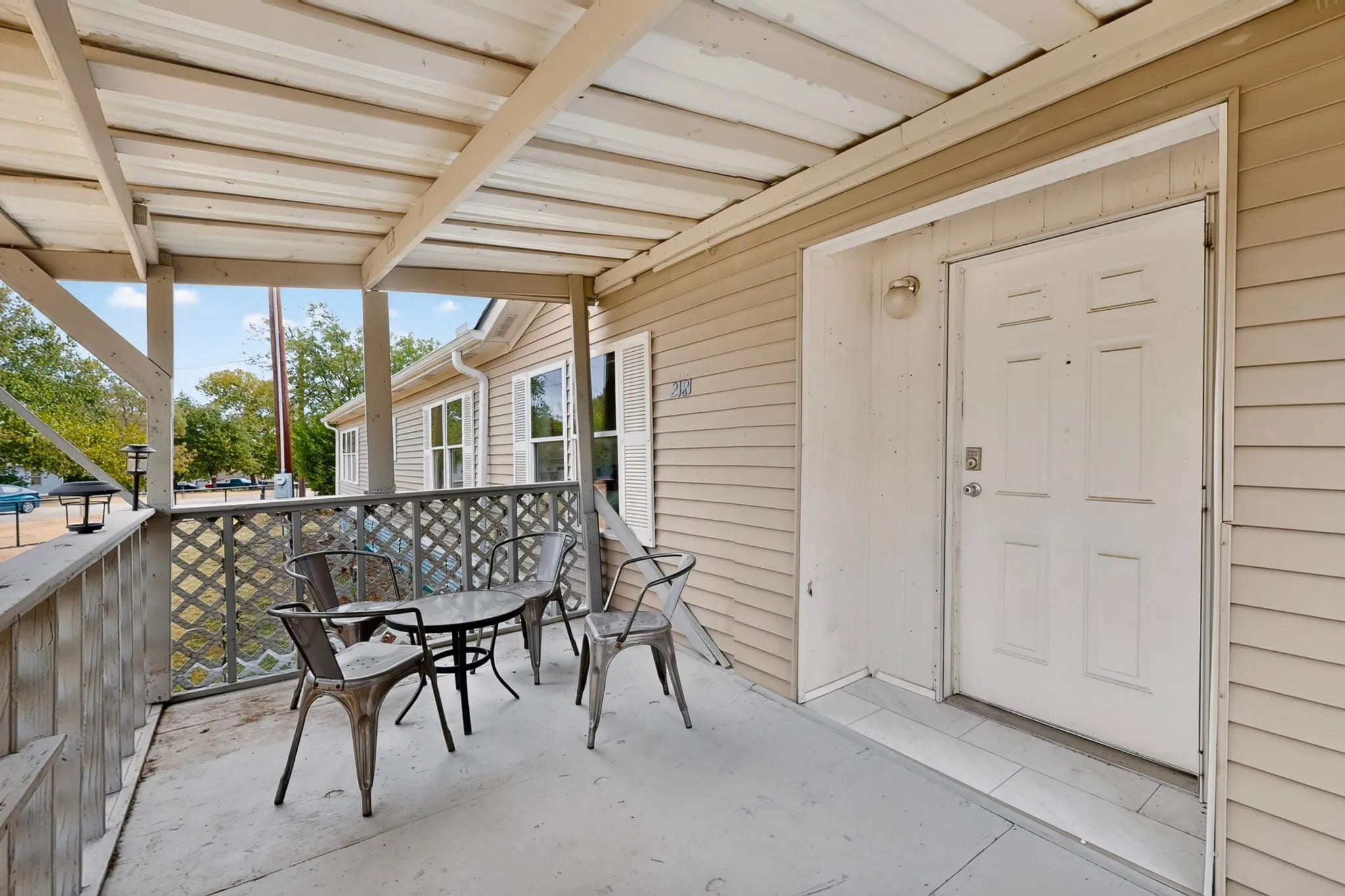 Mobile Home For Sale in Denton County , 2181 Doe Branch Road, Little Elm, Texas 75068, 4 Bedroom, 3 Bathroom, Garage spaces, 2,240 Sqft, built in 1998, mls#21402619, Real Estate Agent in Little Elm, Homes For Sale in Denton county, Homes For Sale in Little Elm, Realtor in Little Elm Texas, Real Estate Brokerage Independent Realty Texas, Luminita Cordes Realtor