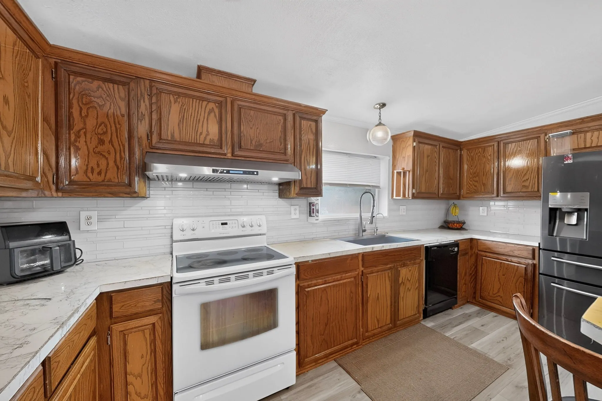 Mobile Home For Sale in Denton County , 2181 Doe Branch Road, Little Elm, Texas 75068, 4 Bedroom, 3 Bathroom, Garage spaces, 2,240 Sqft, built in 1998, mls#21402619, Real Estate Agent in Little Elm, Homes For Sale in Denton county, Homes For Sale in Little Elm, Realtor in Little Elm Texas, Real Estate Brokerage Independent Realty Texas, Luminita Cordes Realtor