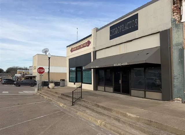 Business For Sale in Van Zandt County , 132 Main, Grand Saline, Texas 75140, 0, 0, Garage spaces, 0 Sqft, built in 1900, mls#21403920, Real Estate Agent in Grand Saline, Homes For Sale in Van Zandt county, Homes For Sale in Grand Saline, Realtor in Grand Saline Texas, Real Estate Brokerage Independent Realty Texas, Luminita Cordes Realtor
