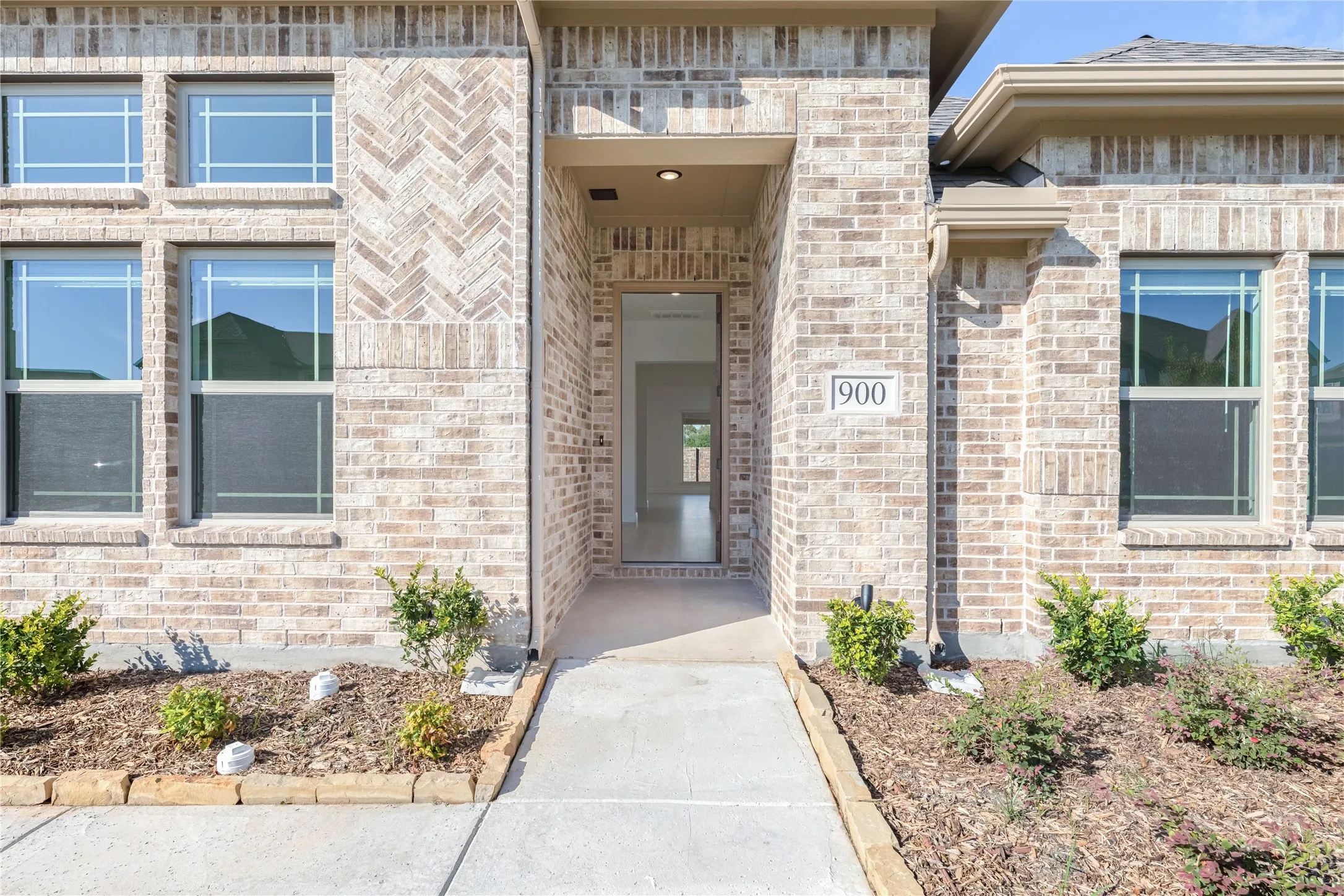 Single Family Residence For Sale in Collin County , 900 Twin Pine Court, Anna, Texas 75409, 4 Bedroom, 3 Bathroom, 2 Garage spaces, 3,774 Sqft, built in 2026, mls#21398973, Real Estate Agent in Anna, Homes For Sale in Collin county, Homes For Sale in Anna, Realtor in Anna Texas, Real Estate Brokerage Independent Realty Texas, Luminita Cordes Realtor