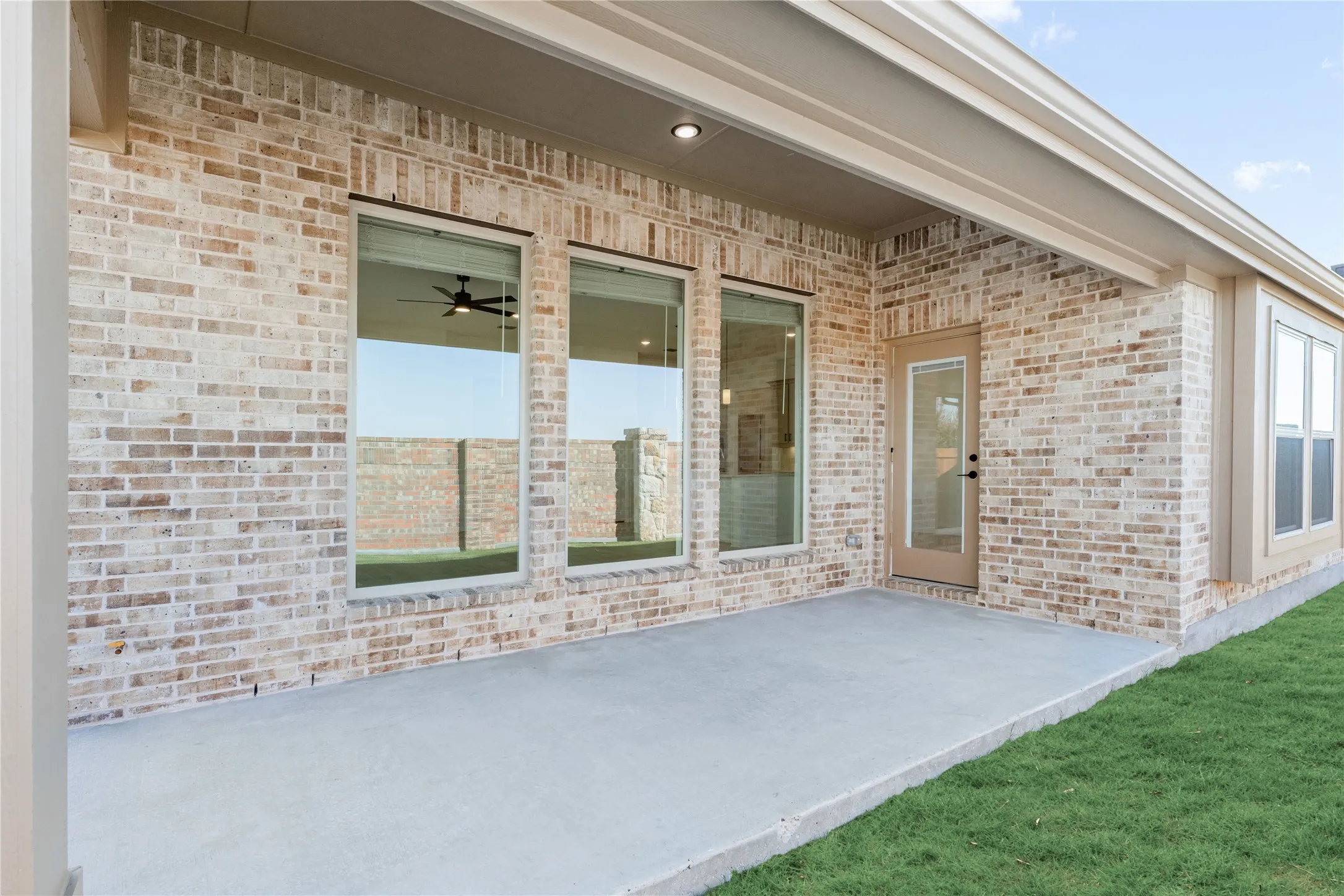 Single Family Residence For Sale in Collin County , 900 Twin Pine Court, Anna, Texas 75409, 4 Bedroom, 3 Bathroom, 2 Garage spaces, 3,774 Sqft, built in 2026, mls#21398973, Real Estate Agent in Anna, Homes For Sale in Collin county, Homes For Sale in Anna, Realtor in Anna Texas, Real Estate Brokerage Independent Realty Texas, Luminita Cordes Realtor