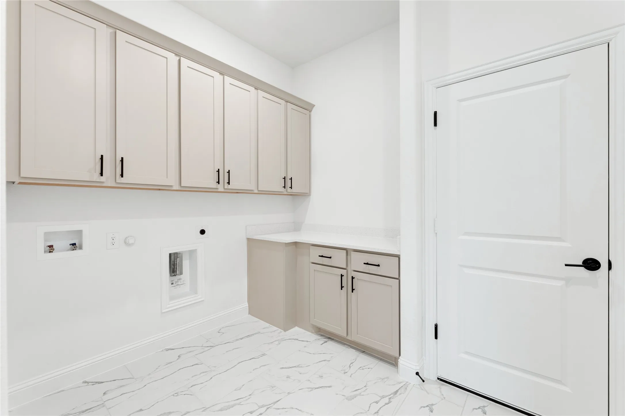 Single Family Residence For Sale in Collin County , 900 Twin Pine Court, Anna, Texas 75409, 4 Bedroom, 3 Bathroom, 2 Garage spaces, 3,774 Sqft, built in 2026, mls#21398973, Real Estate Agent in Anna, Homes For Sale in Collin county, Homes For Sale in Anna, Realtor in Anna Texas, Real Estate Brokerage Independent Realty Texas, Luminita Cordes Realtor