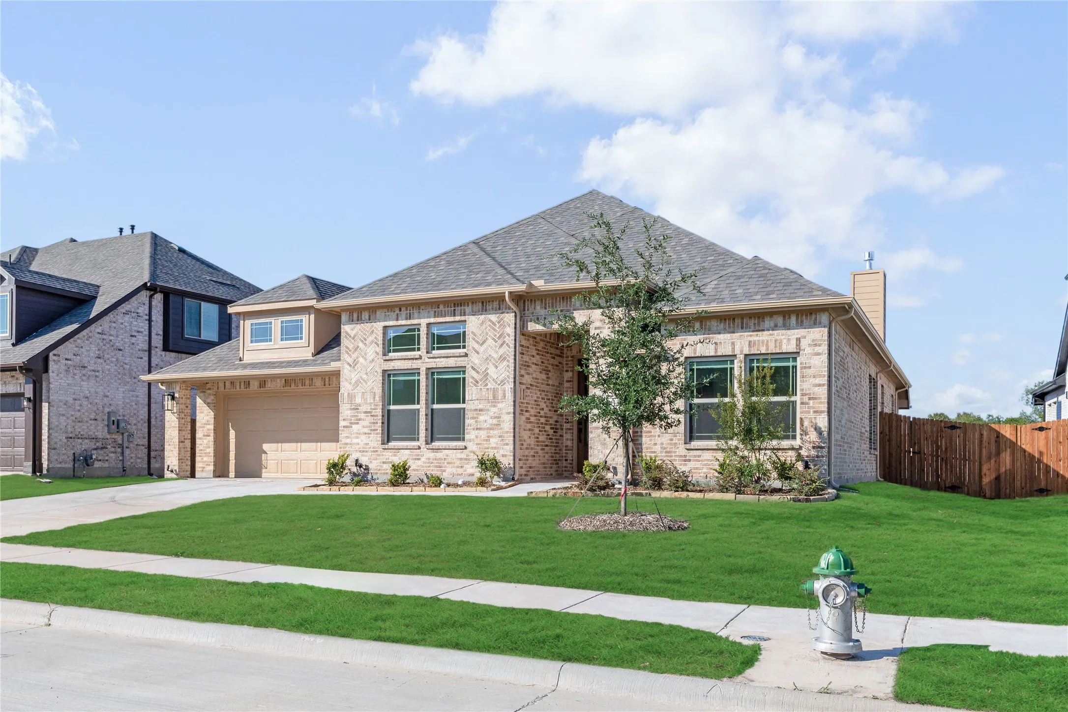 Single Family Residence For Sale in Collin County , 900 Twin Pine Court, Anna, Texas 75409, 4 Bedroom, 3 Bathroom, 2 Garage spaces, 3,774 Sqft, built in 2026, mls#21398973, Real Estate Agent in Anna, Homes For Sale in Collin county, Homes For Sale in Anna, Realtor in Anna Texas, Real Estate Brokerage Independent Realty Texas, Luminita Cordes Realtor