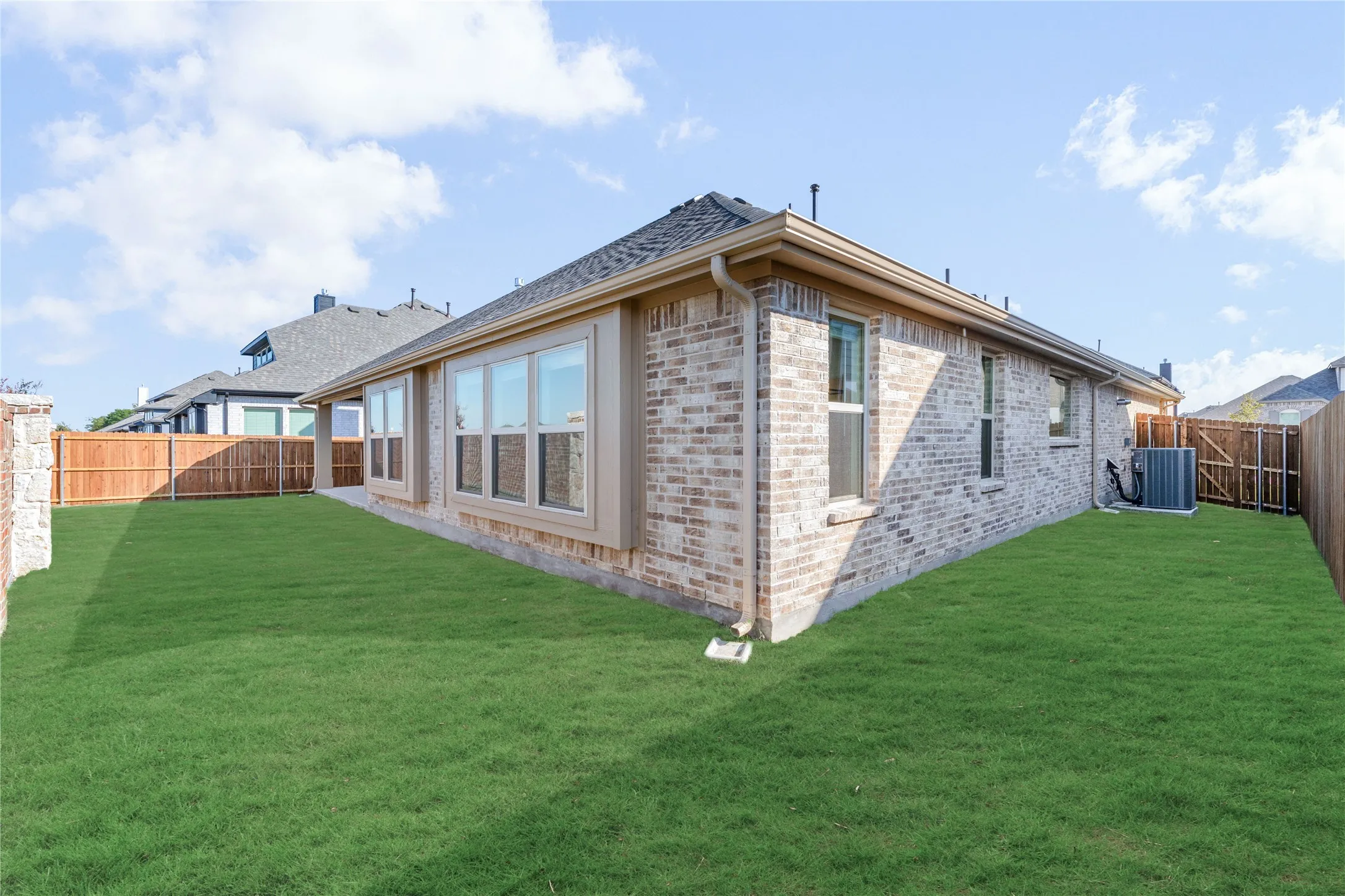 Single Family Residence For Sale in Collin County , 900 Twin Pine Court, Anna, Texas 75409, 4 Bedroom, 3 Bathroom, 2 Garage spaces, 3,774 Sqft, built in 2026, mls#21398973, Real Estate Agent in Anna, Homes For Sale in Collin county, Homes For Sale in Anna, Realtor in Anna Texas, Real Estate Brokerage Independent Realty Texas, Luminita Cordes Realtor