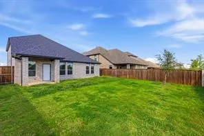 Single Family Residence For Sale in Collin County , 348 Braves Way, Lavon, Texas 75166, 5 Bedroom, 3 Bathroom, 2 Garage spaces, 2,973 Sqft, built in 2022, mls#21403871, Real Estate Agent in Lavon, Homes For Sale in Collin county, Homes For Sale in Lavon, Realtor in Lavon Texas, Real Estate Brokerage Independent Realty Texas, Luminita Cordes Realtor