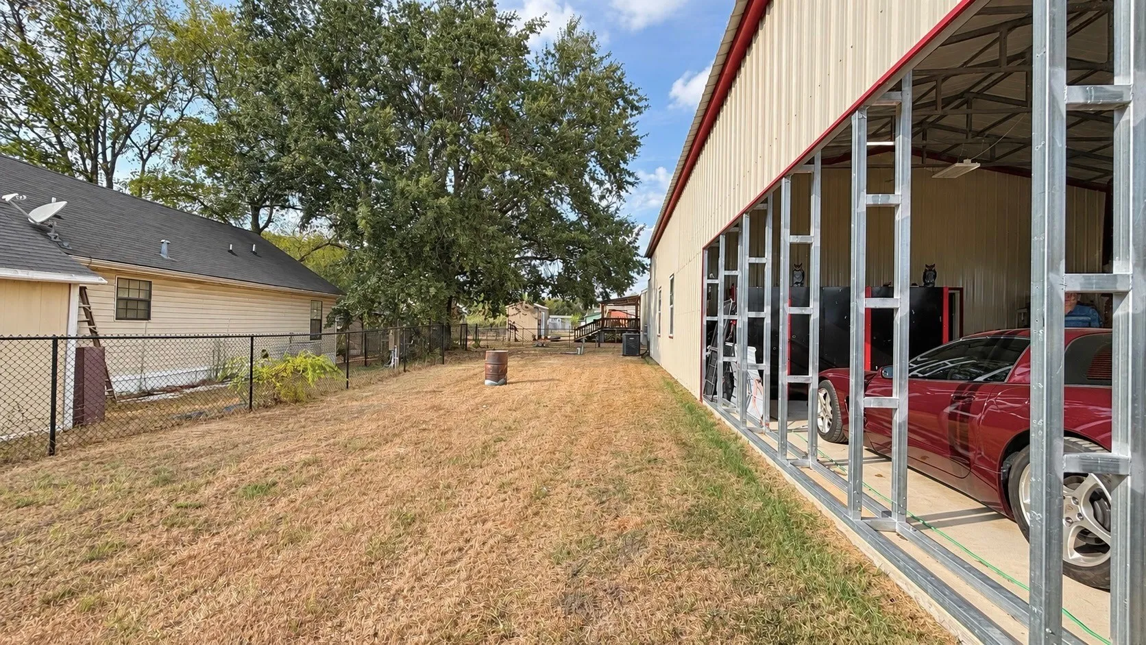 Single Family Residence For Sale in Wood County , 104 Ute, Quitman, Texas 75783, 1 Bedroom, 1 Bathroom, Garage spaces, 1,050 Sqft, built in 2021, mls#21403185, Real Estate Agent in Quitman, Homes For Sale in Wood county, Homes For Sale in Quitman, Realtor in Quitman Texas, Real Estate Brokerage Independent Realty Texas, Luminita Cordes Realtor