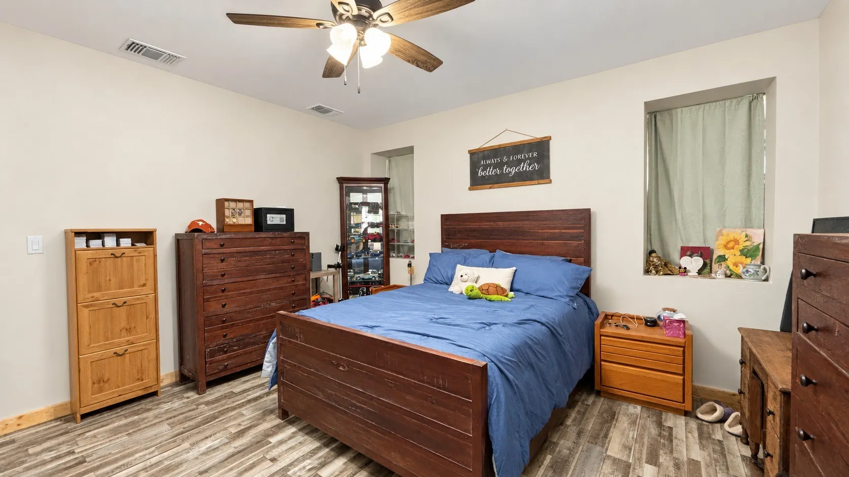 Single Family Residence For Sale in Wood County , 104 Ute, Quitman, Texas 75783, 1 Bedroom, 1 Bathroom, Garage spaces, 1,050 Sqft, built in 2021, mls#21403185, Real Estate Agent in Quitman, Homes For Sale in Wood county, Homes For Sale in Quitman, Realtor in Quitman Texas, Real Estate Brokerage Independent Realty Texas, Luminita Cordes Realtor