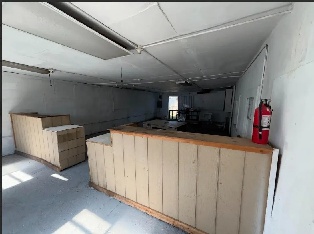 Business For Sale in Tarrant County , 3501 S Henderson Street, Fort Worth, Texas 76110, 0, 0, Garage spaces, 0 Sqft, built in 1945, mls#21403933, Real Estate Agent in Fort Worth, Homes For Sale in Tarrant county, Homes For Sale in Fort Worth, Realtor in Fort Worth Texas, Real Estate Brokerage Independent Realty Texas, Luminita Cordes Realtor